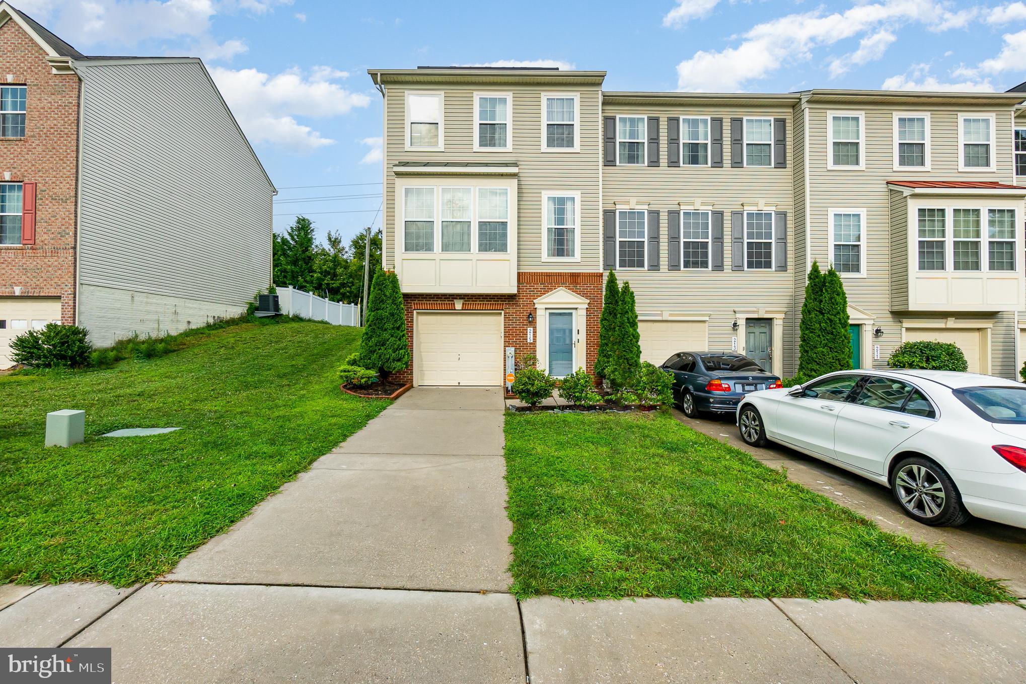 MAGNOLIA LANDING - Residential