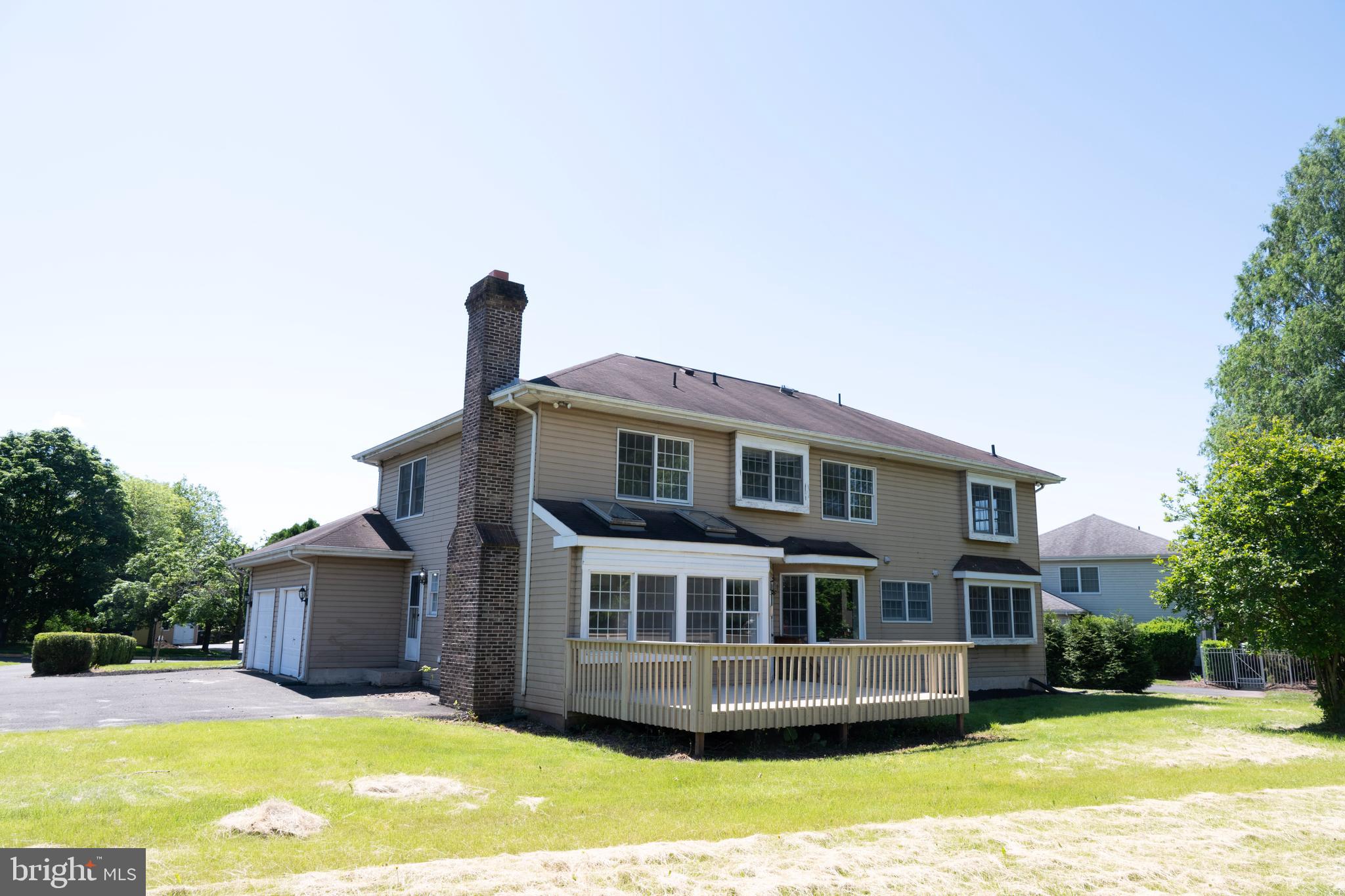588 WEIKEL ROAD