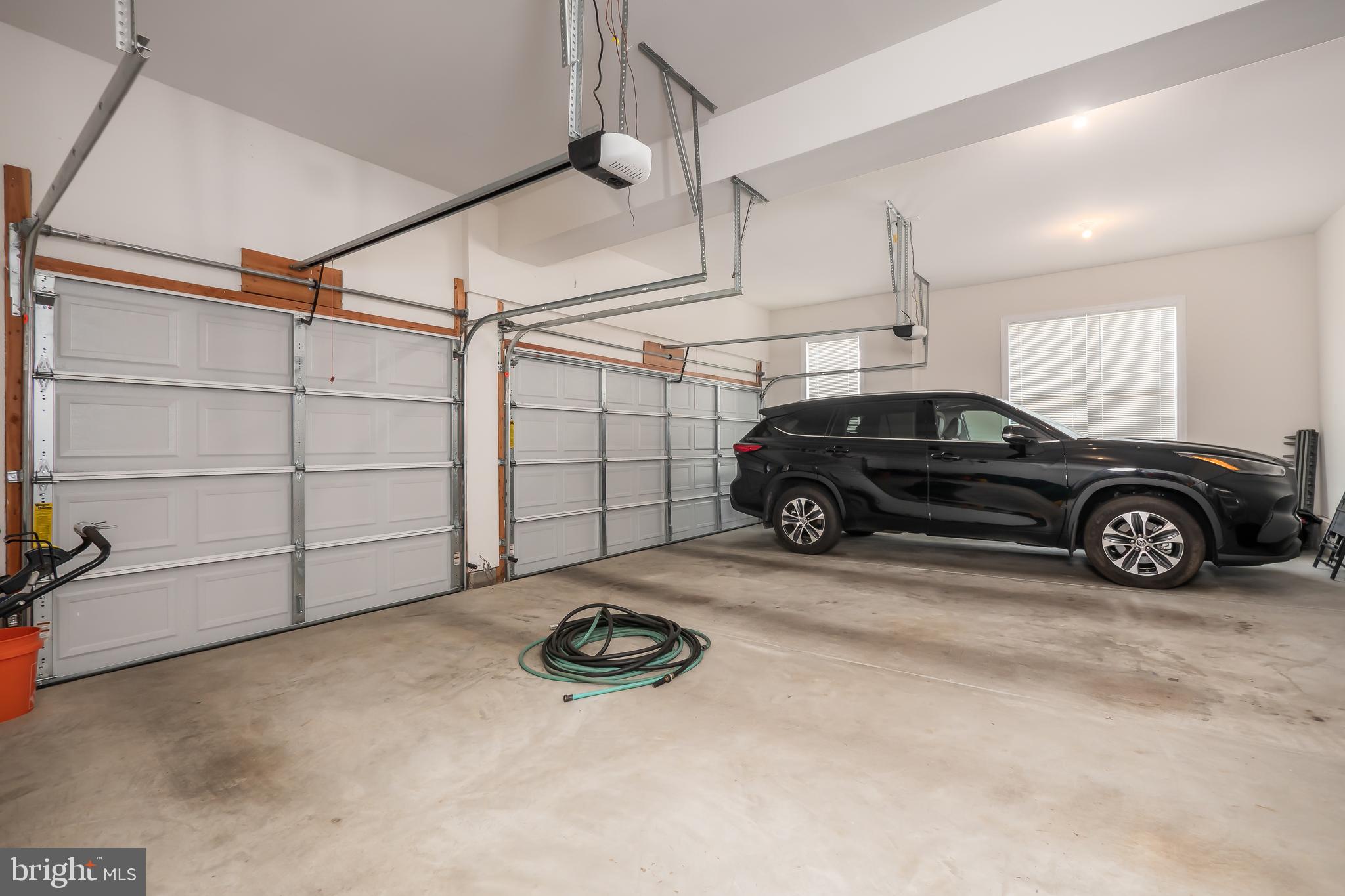 WEYHILL ESTATES - Residential