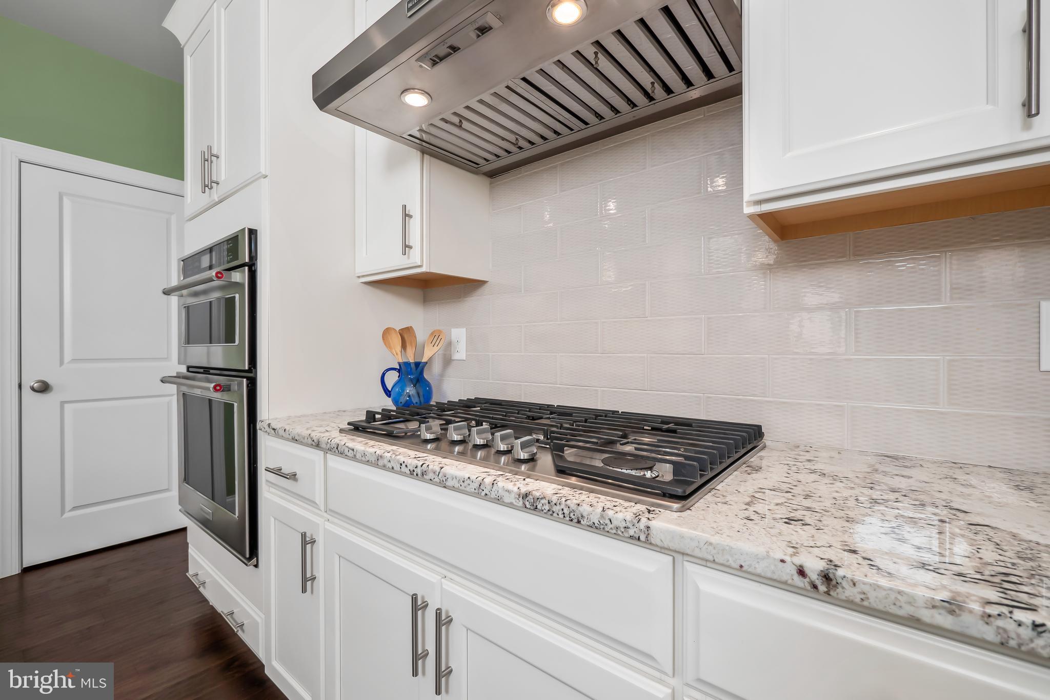 WEYHILL ESTATES - Residential