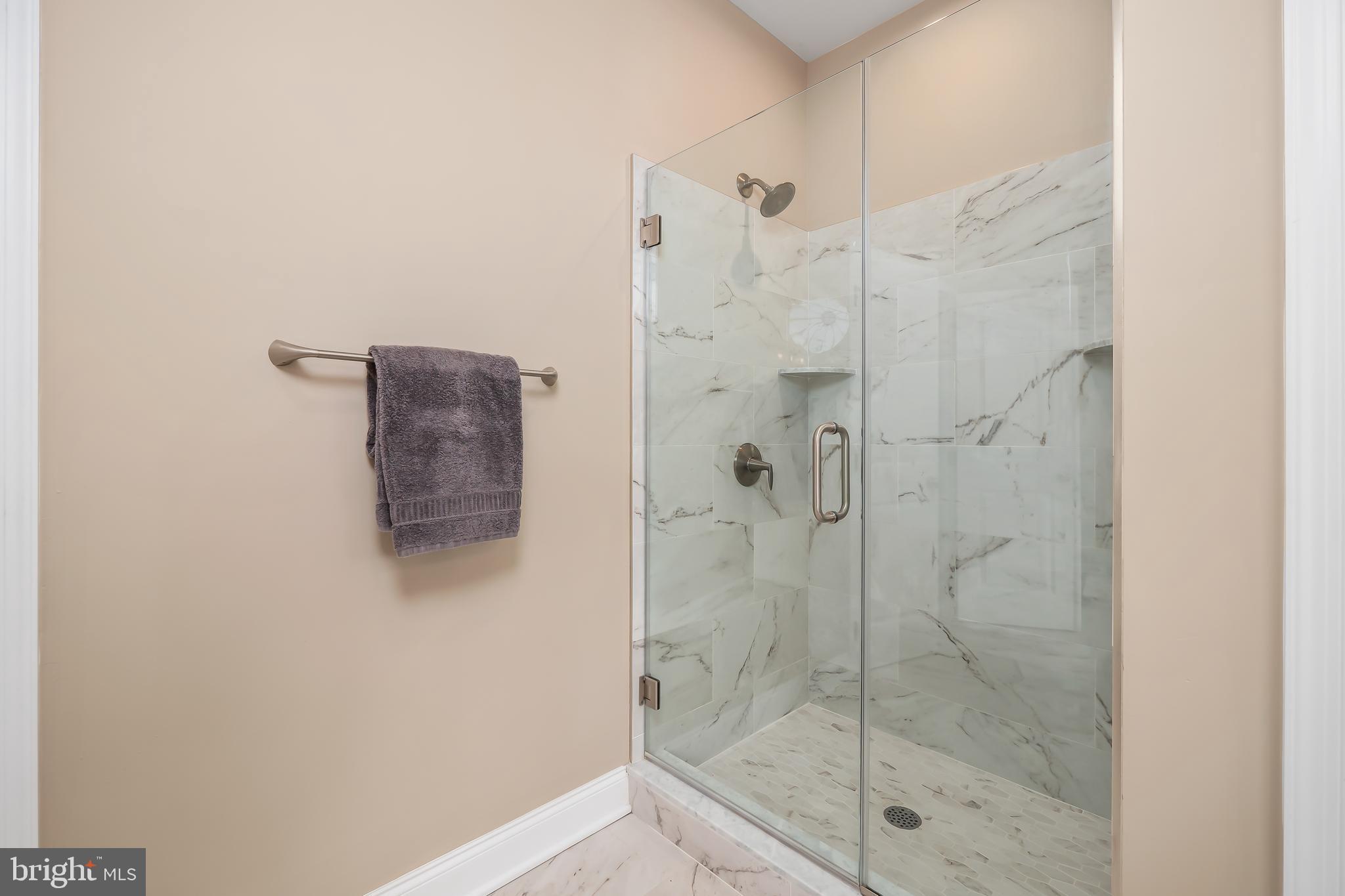 WEYHILL ESTATES - Residential