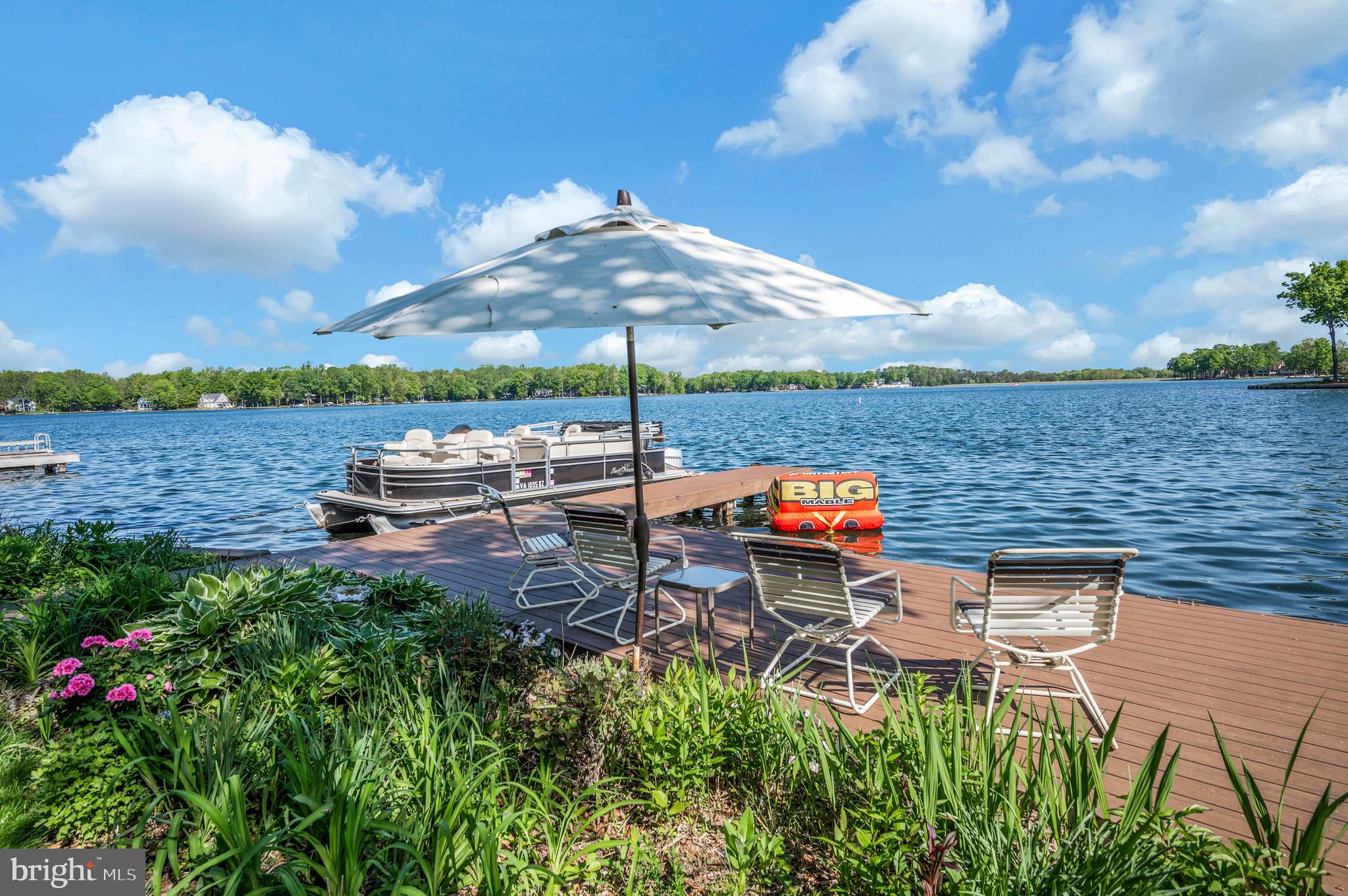 LAKE OF THE WOODS - Residential