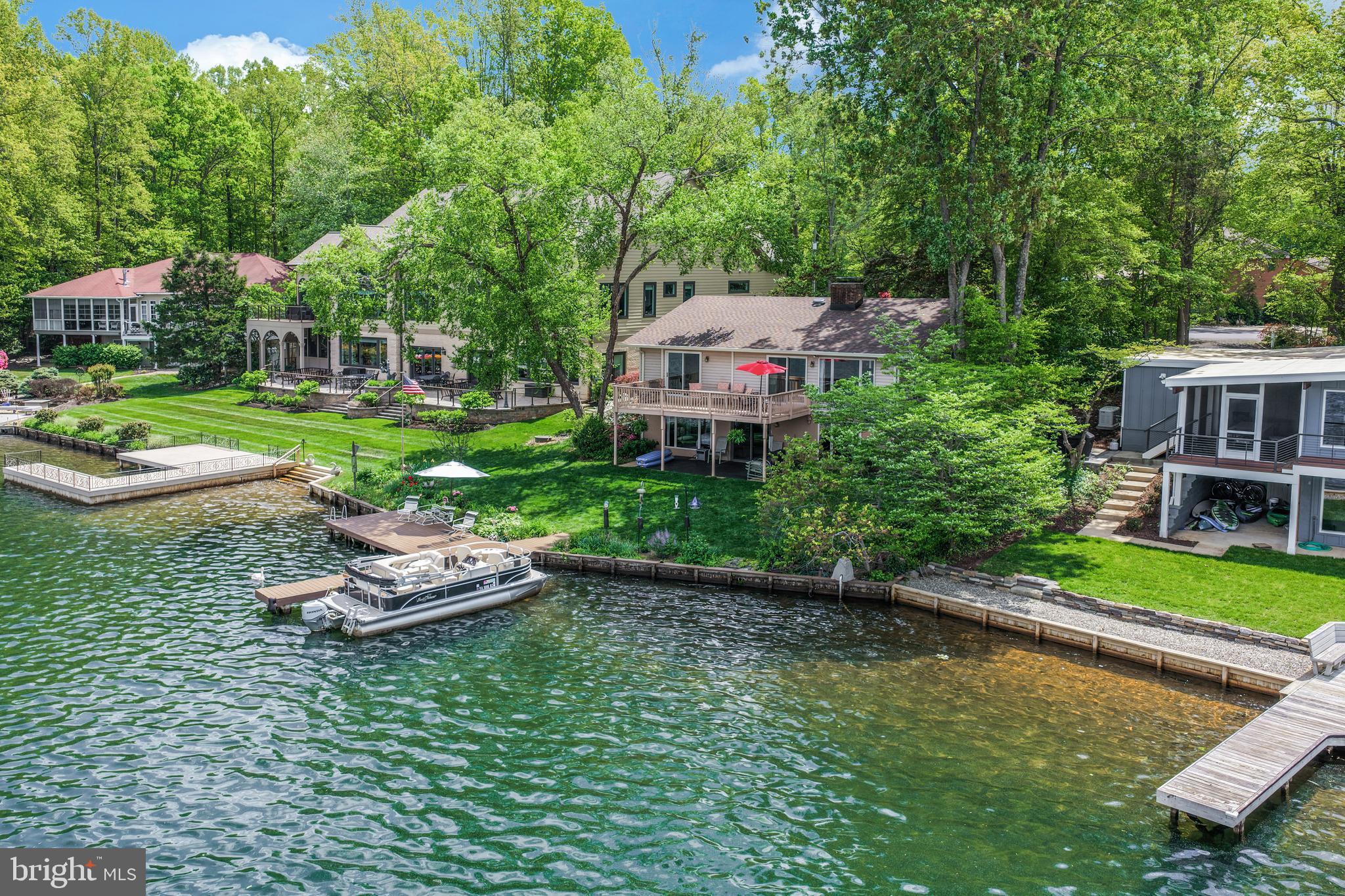 LAKE OF THE WOODS - Residential