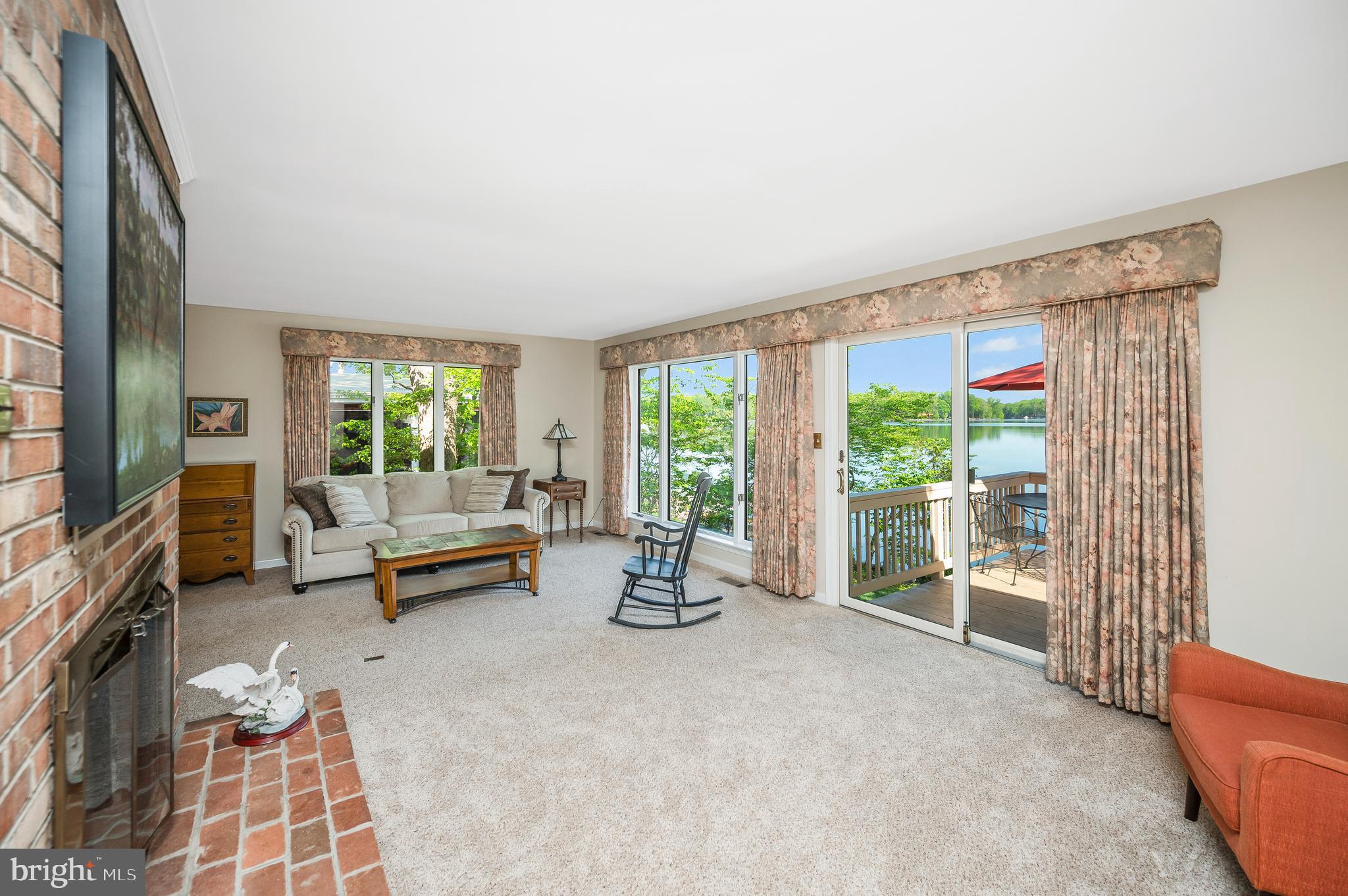LAKE OF THE WOODS - Residential