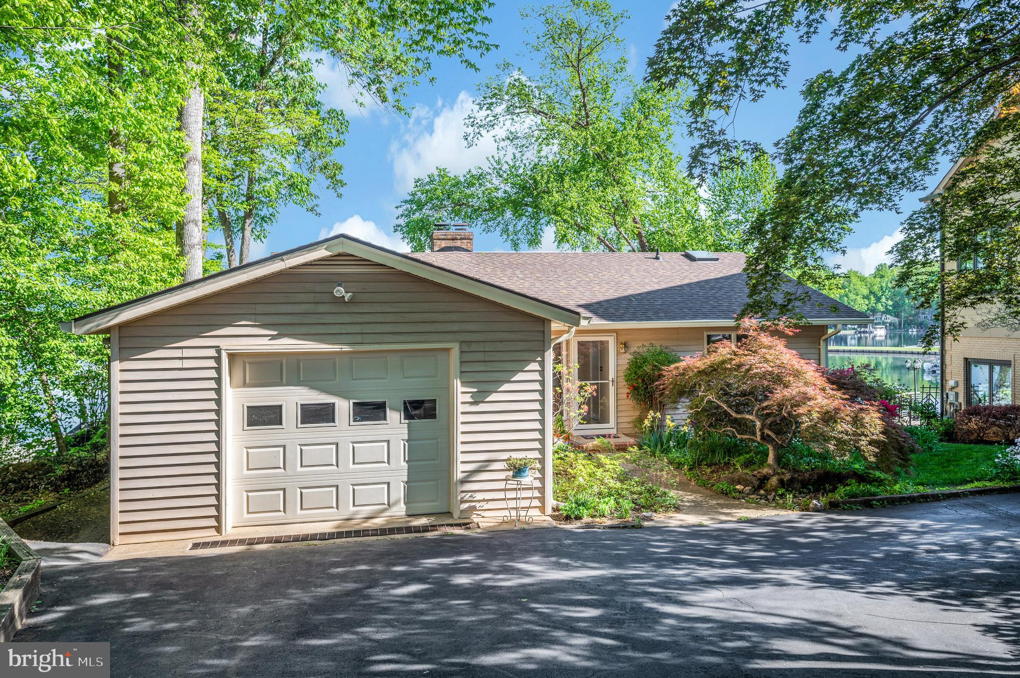 LAKE OF THE WOODS - Residential