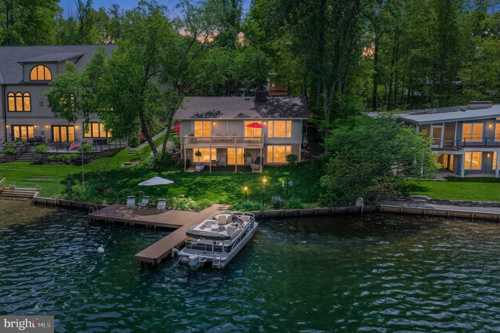 LAKE OF THE WOODS - Residential