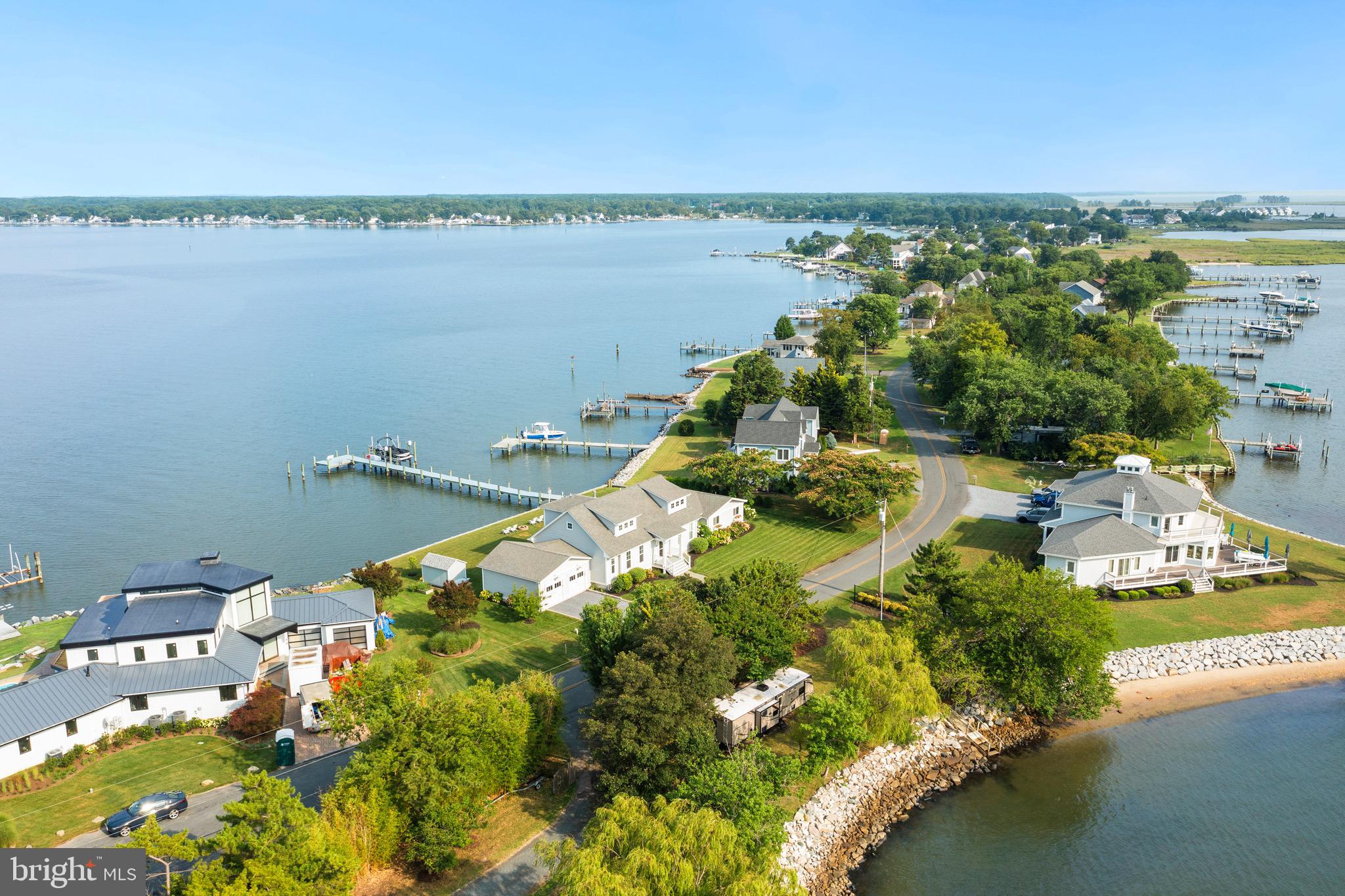 LONG POINT - Residential