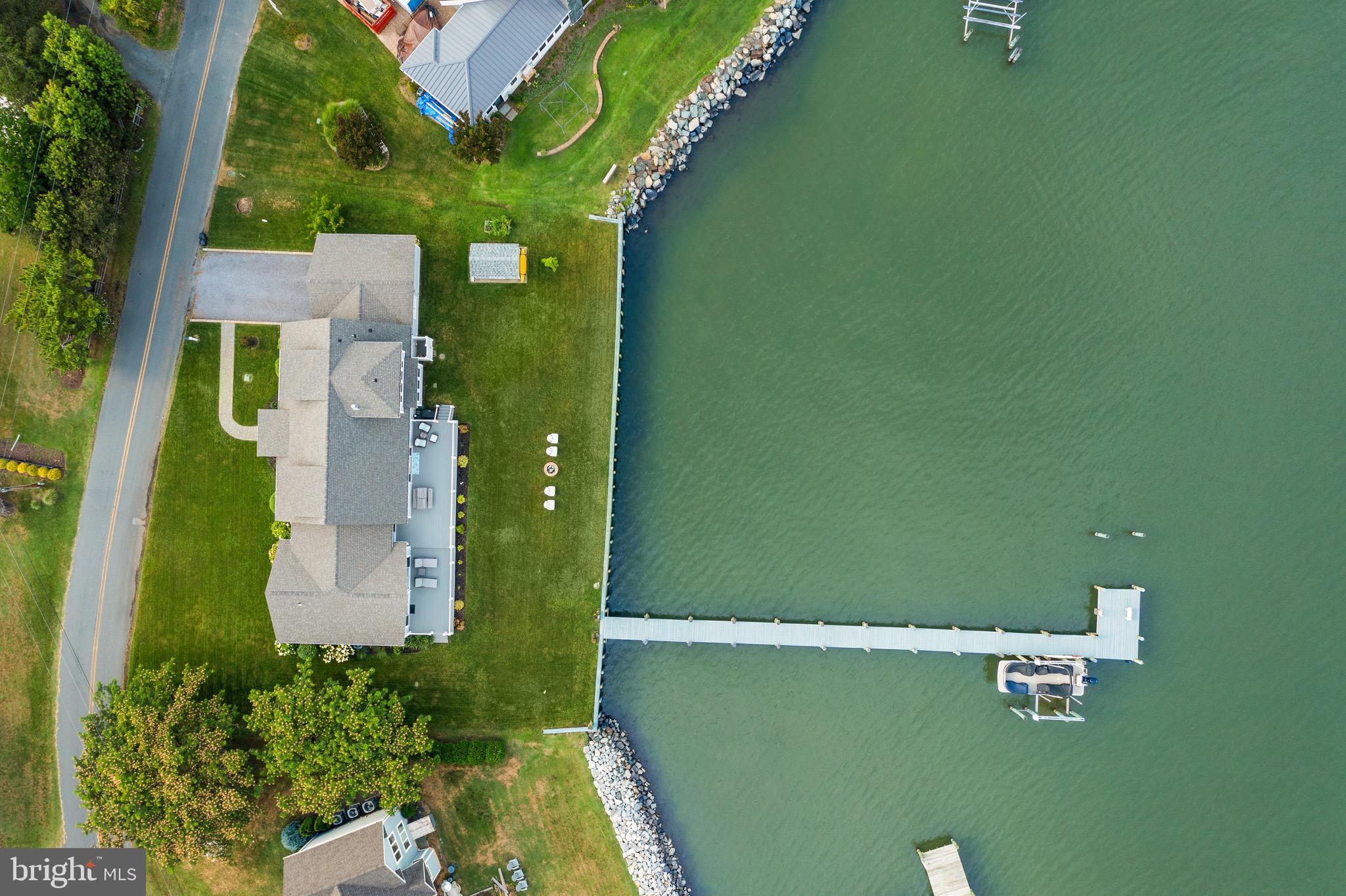 LONG POINT - Residential