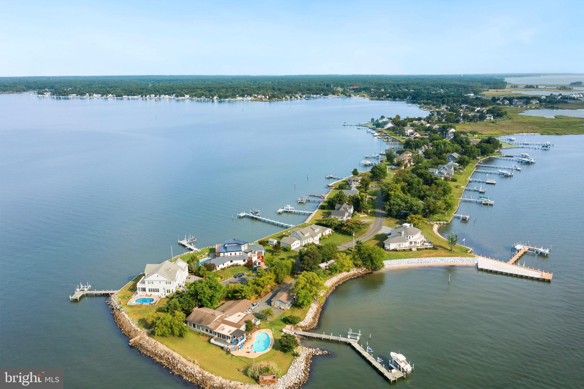 LONG POINT - Residential