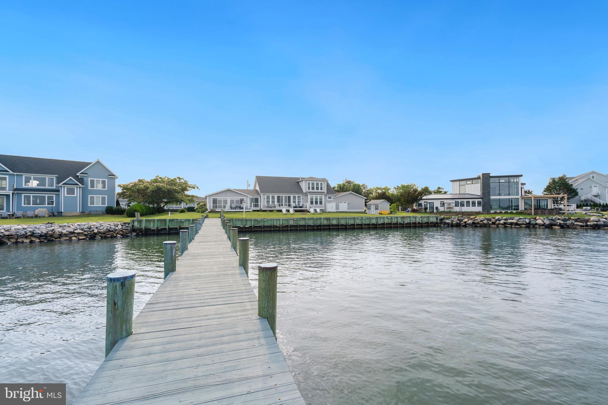 LONG POINT - Residential