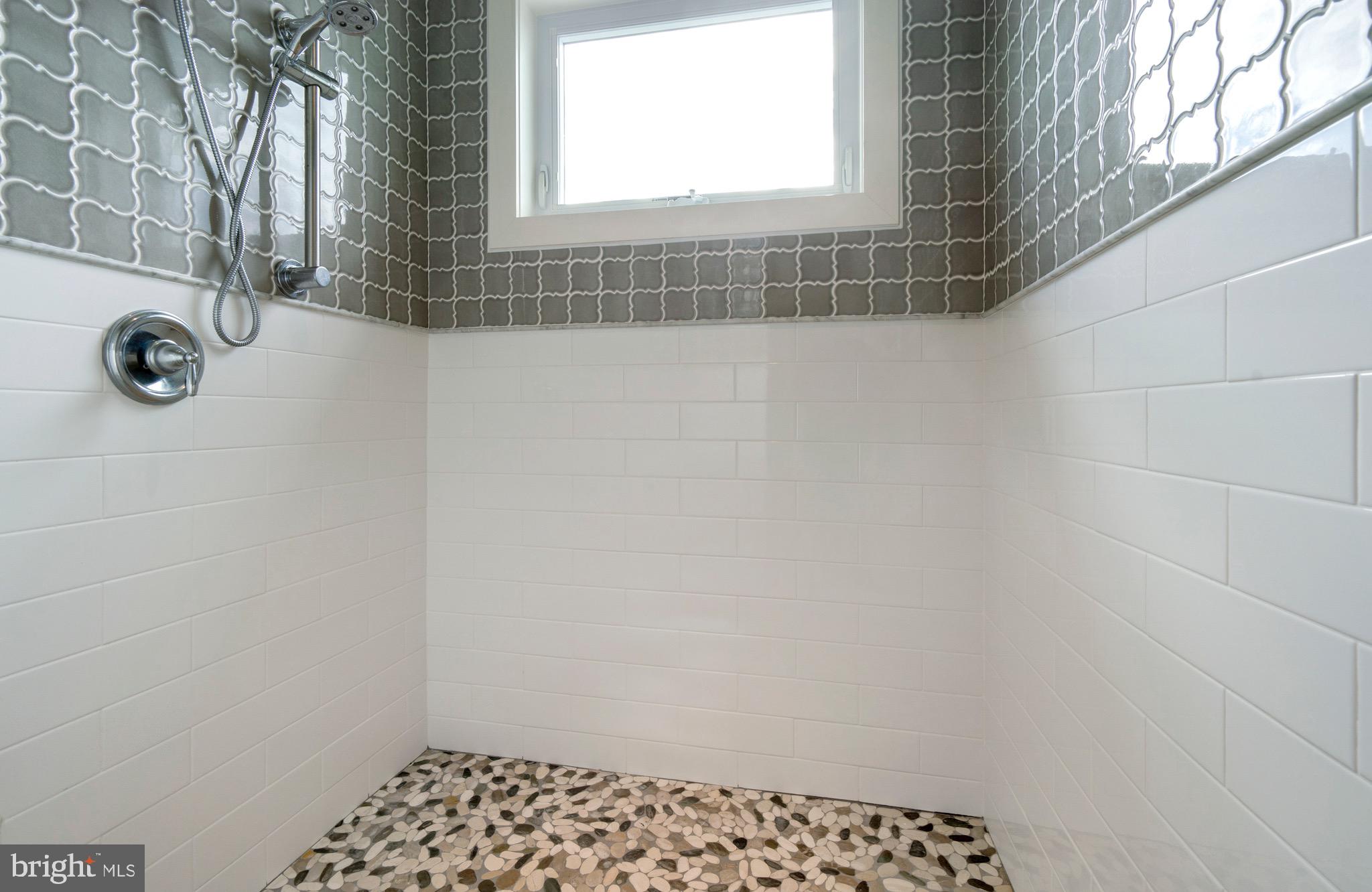 LONG POINT - Residential