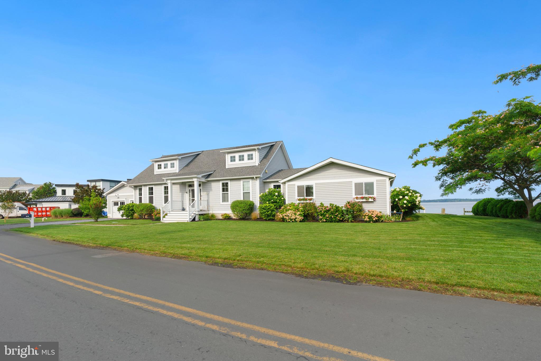 LONG POINT - Residential