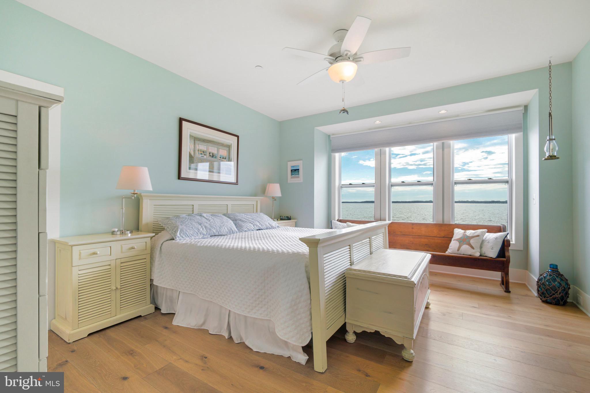 LONG POINT - Residential