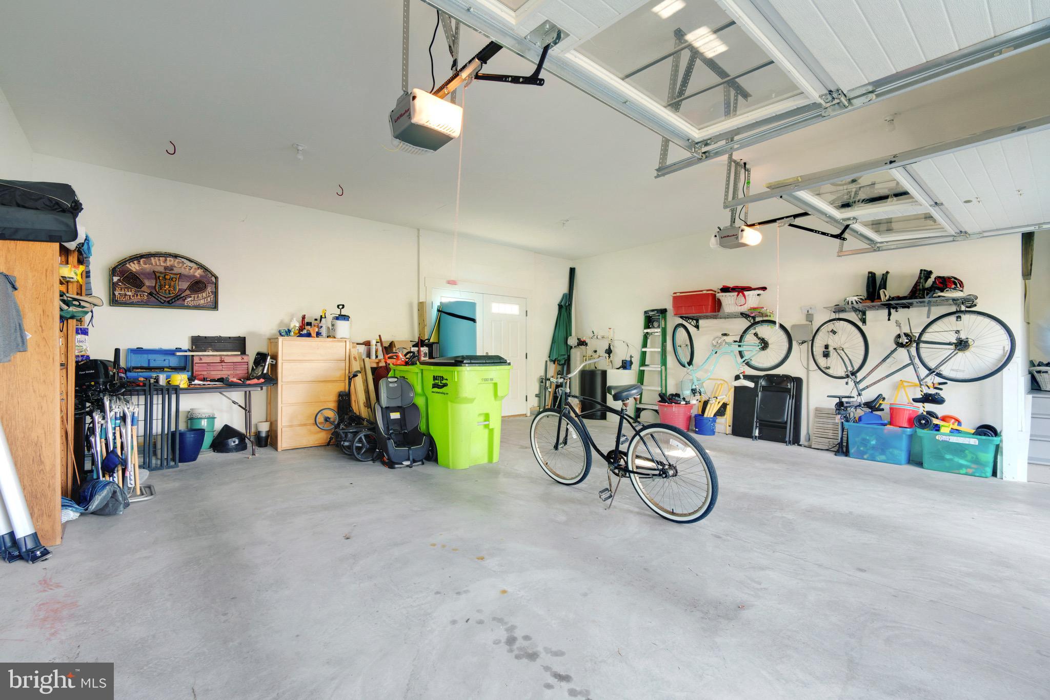 LONG POINT - Residential