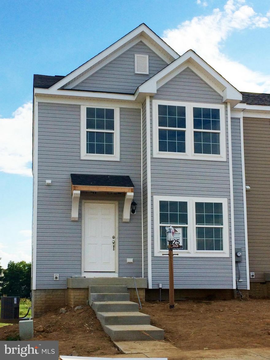 Dan Ryan Builders at Kensington Terrace. Stylish end unit York II Grade townhome with spacious 8' Morning room expanded plan & awesome upgrades like granite tops, stainless appliances & pendant lighting in the island kitchen. Two story box bay windows for nice detail inside & out. Huge owners suite & bath with separate soaking tub. Close to airport, new Proctor & Gamble facility & Business park!