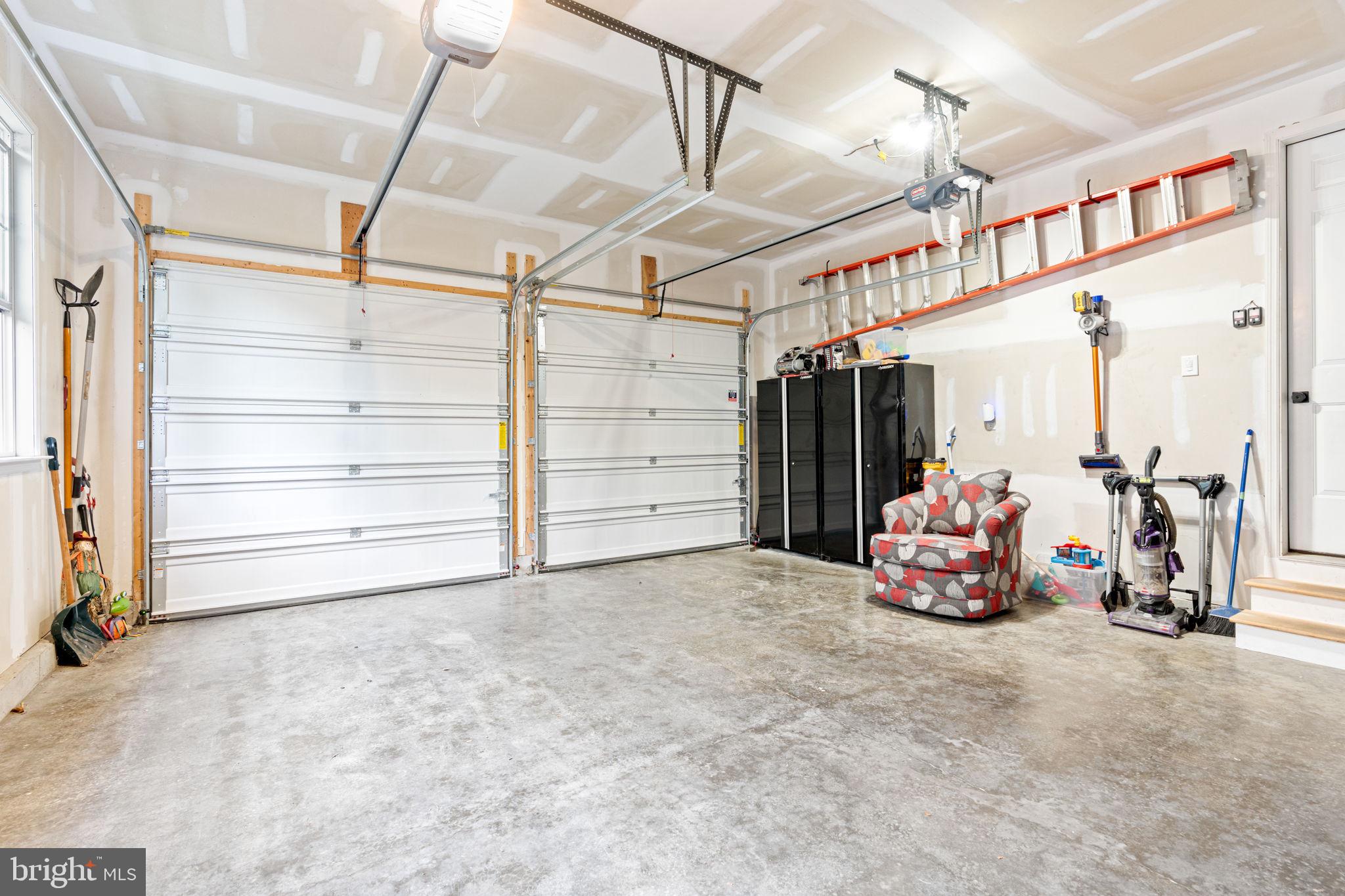 CHANTICLEER - Residential