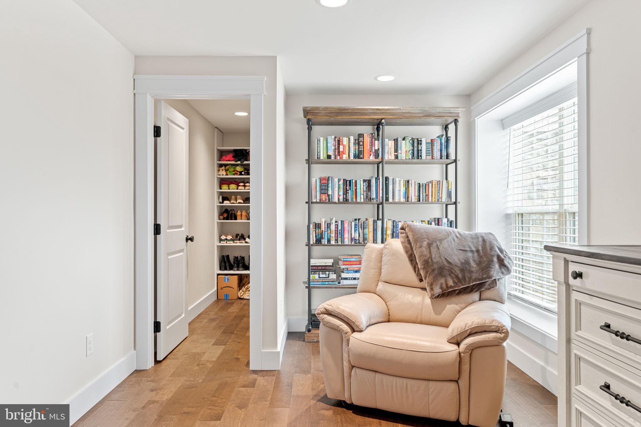 CHANTICLEER - Residential