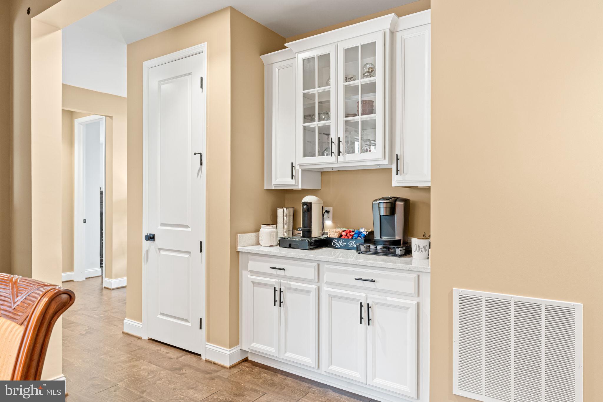 CHANTICLEER - Residential