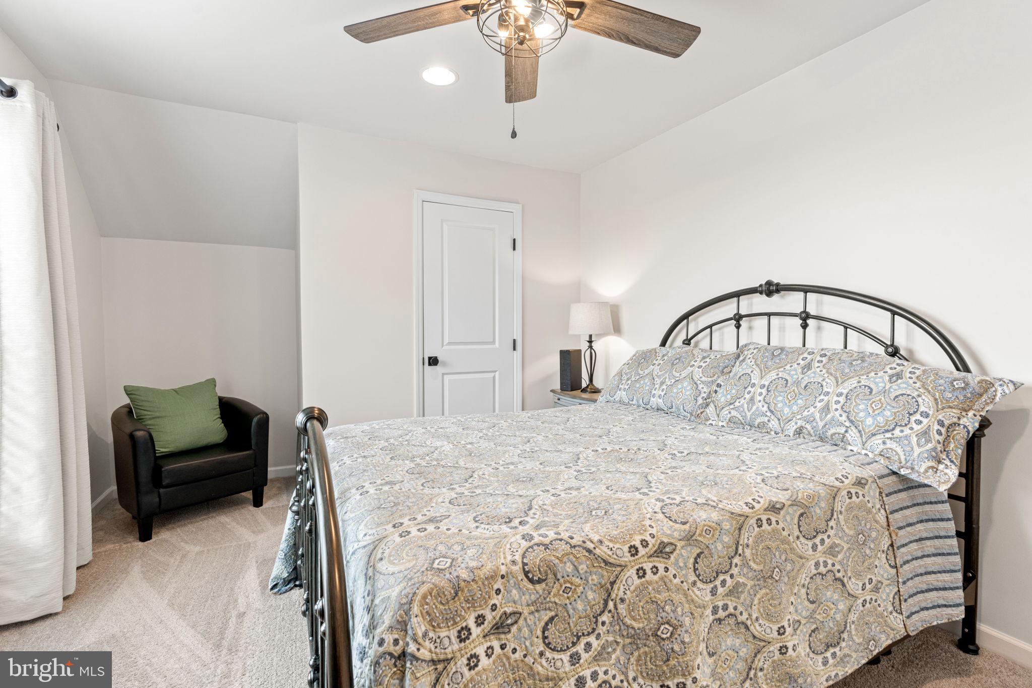 CHANTICLEER - Residential