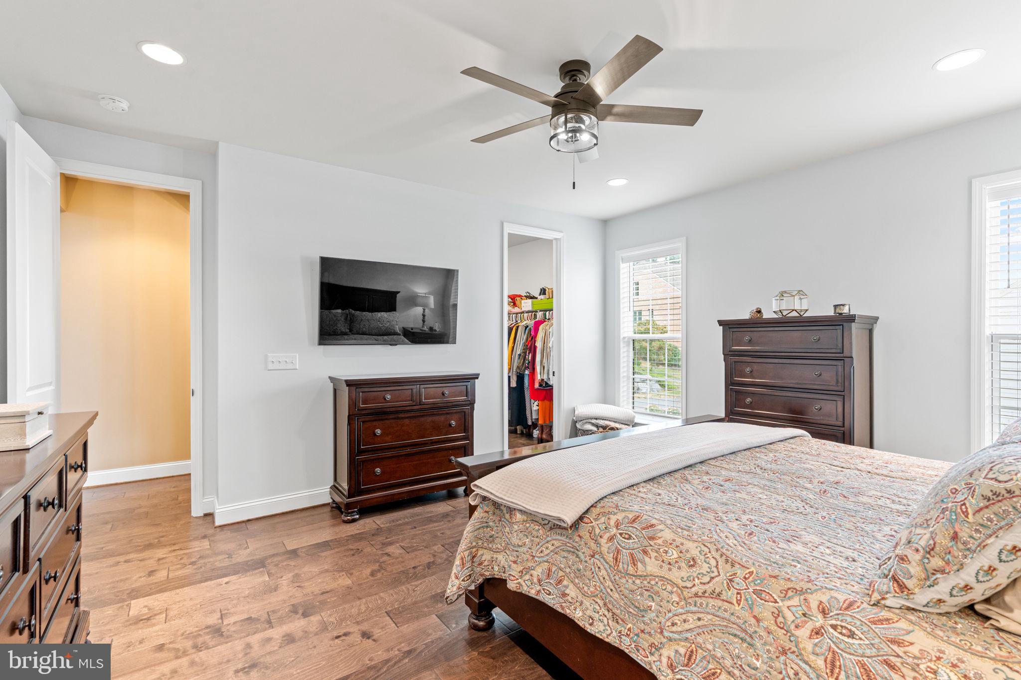 CHANTICLEER - Residential