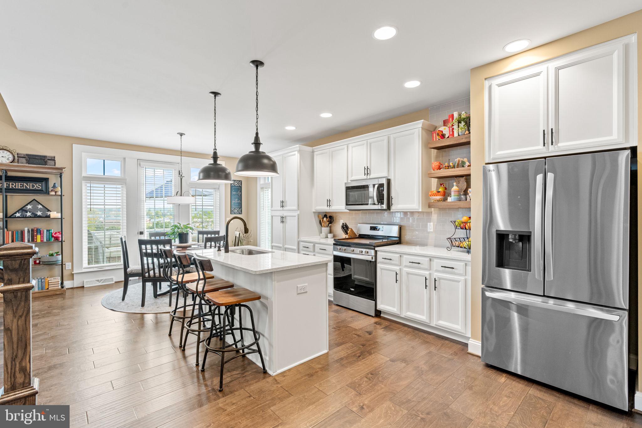 CHANTICLEER - Residential