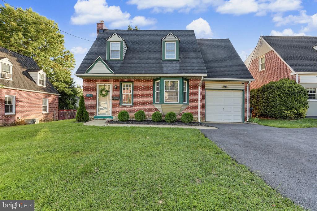 Photo of 1306 Lore Avenue, WILMINGTON, DE 19809 (MLS # DENC2111332)