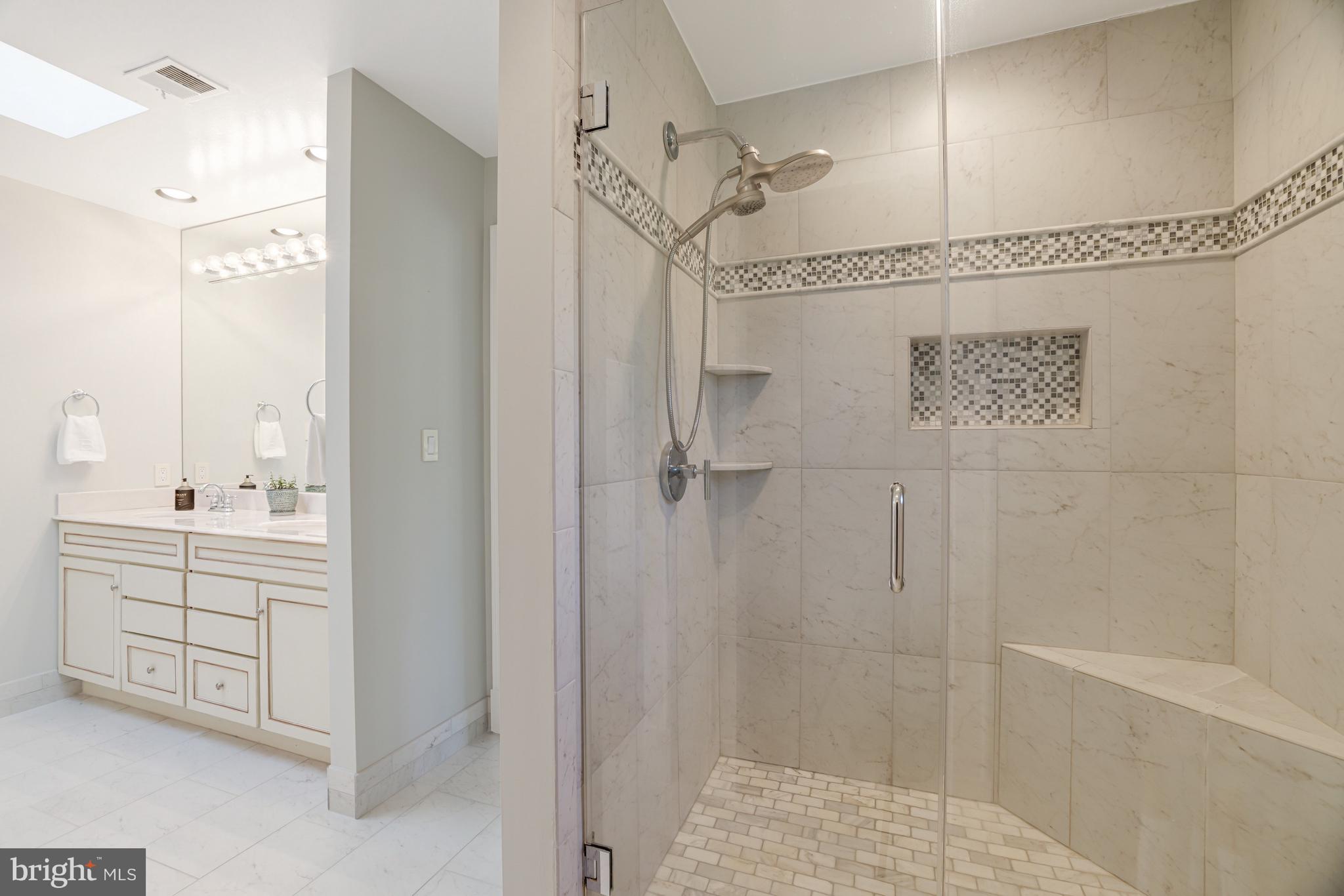 BELLE VIEW - Residential