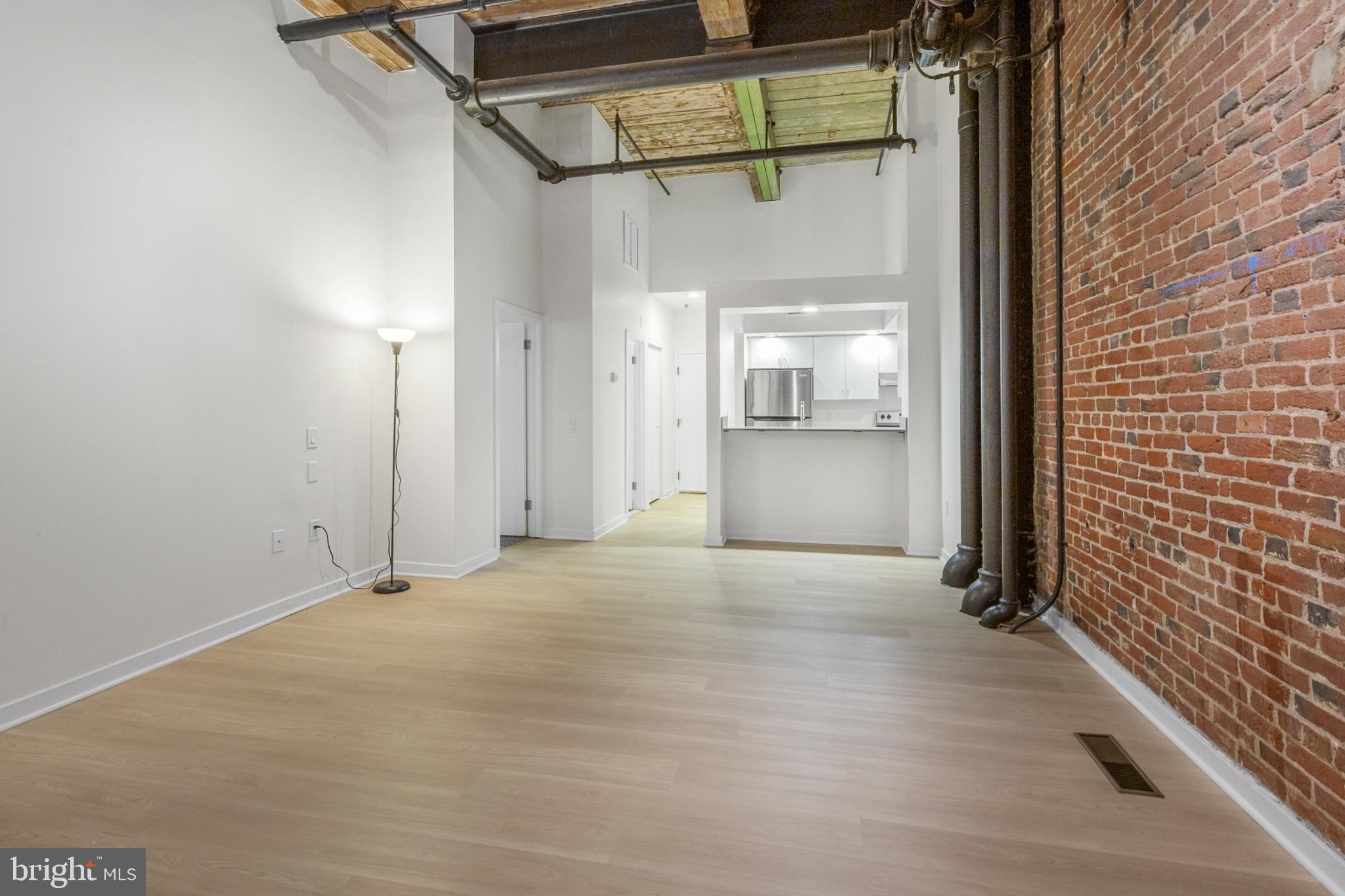 OLD CITY - Residential Lease