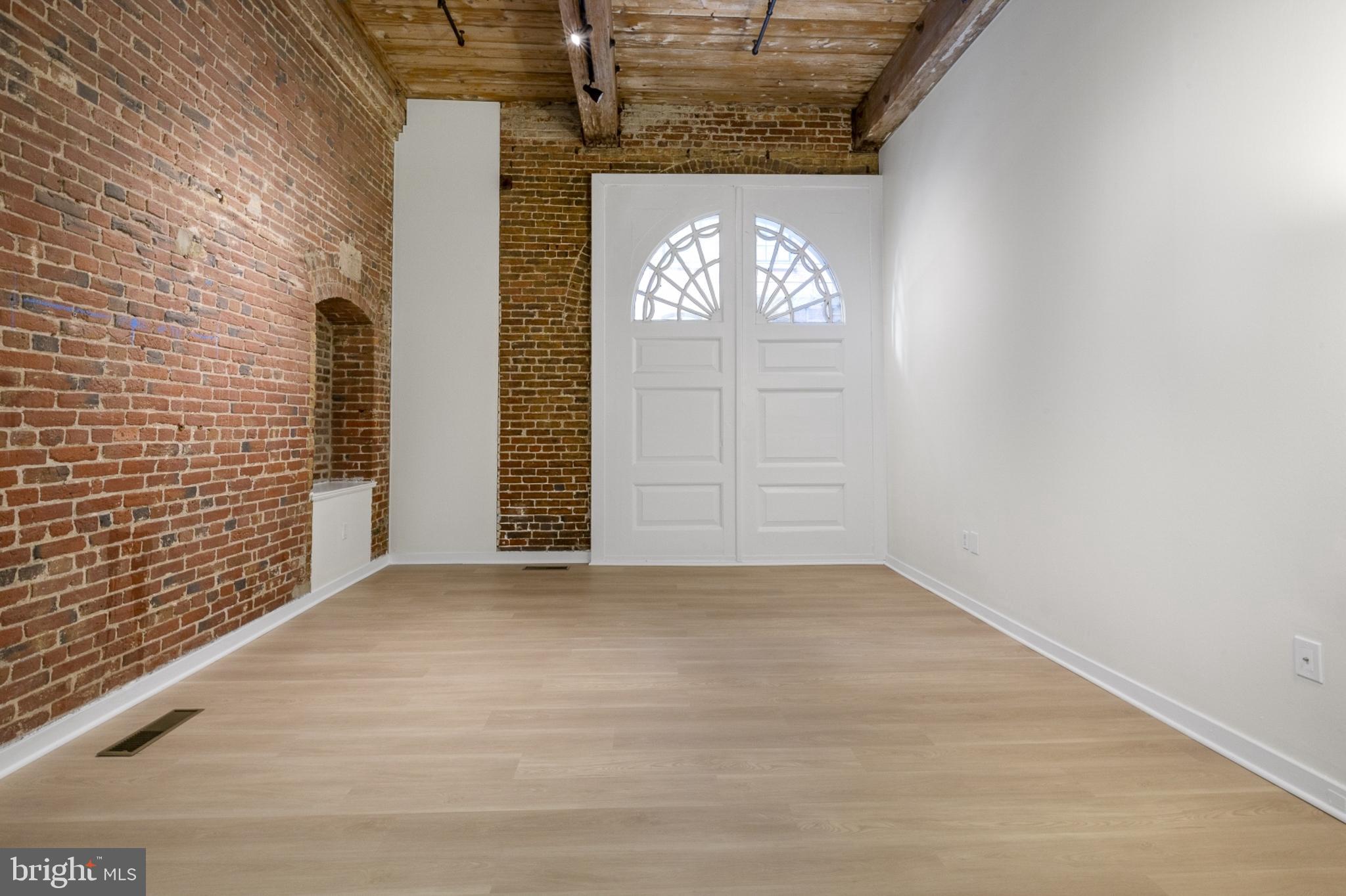 Available NOW | 1.5 months FREE on a 13-month lease! $1,850/month in Gross Rent, $1,636/month in Net Effective Rent. Tenant to receive a credit of 1.5 months rent upon move-in to use how they choose during the lease term. Listed rent reflects leasing special. Leasing specials are for new residents only.
Welcome to Penn's View, where history meets modern luxury living. Originally constructed in 1901 as a leather tannery, this meticulously restored Georgian Revival-style building is located in the heart of Old City. This gorgeous rental building features an elevator and stylish apartments with distinctive touches such as 16-foot ceilings, exposed brick walls, and wood beams. Unit #109 is a stunning 1 bedroom, 1 bathroom apartment with unique vintage details and brand new flooring installed throughout. Enjoy updated mixed flooring, natural light, and open floor plans for a unique ambiance in each apartment. Indulge in the convenience of central air conditioning and in-unit laundry. Galley kitchens boast ample cabinetry and stainless steel appliances, perfect for culinary enthusiasts. Retreat to full bathrooms adorned with stylish tiling and sleek finishes, offering a serene sanctuary after a long day. Each unit offers its own personality, secure entry and an elevator ensure peace of mind. Experience urban living at its finest at Penns View. Call today!
Lease Terms:
Generally, 1st month, 12th month, and 1 month security deposit due at, or prior to, lease signing. Other terms may be required by Landlord. $55 application fee per applicant. Pets are conditional on owner's approval and may require an additional fee, if accepted. (Generally, $500/dog and $250/cat). Tenants responsible for: electricity, cable/internet, and a flat water fee ($35/month for 1BD, $50/month for 2BD). Landlord Requirements: Applicants to make 3x the monthly rent in verifiable net income, credit history to be considered (i.e. no active collections), no evictions within the past 4 years, and must have a verifiable rental history with on-time rental payments. Exceptions to this criteria may exist under the law and will be considered. Please note: photos & video tour may be from a similar unit within the building; exact finishes & layouts may vary.
