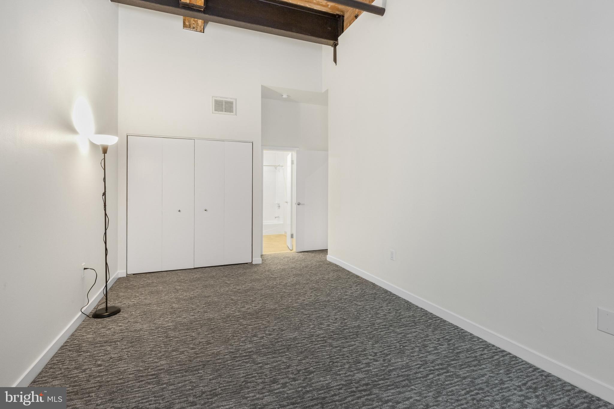 OLD CITY - Residential Lease