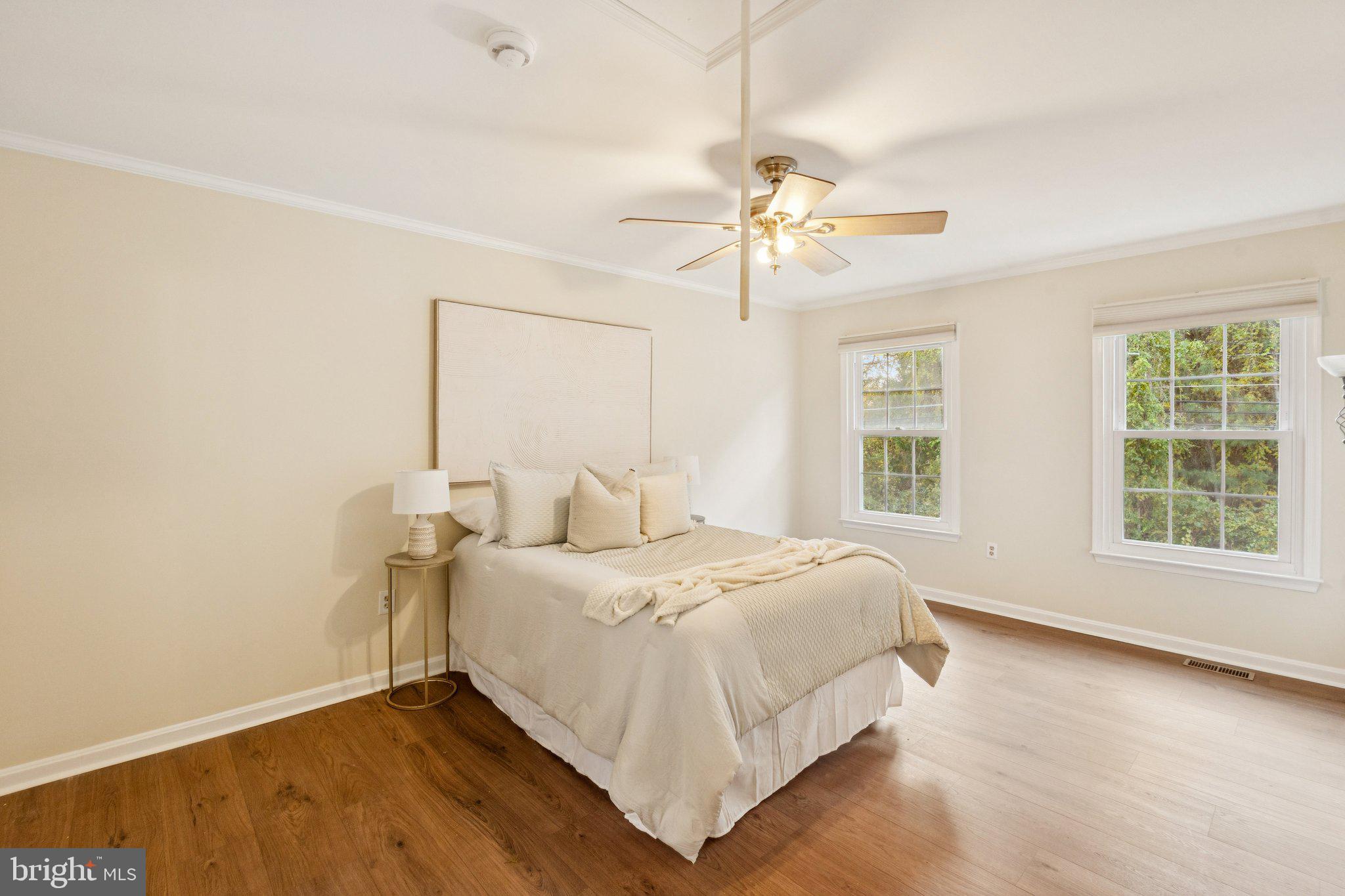 DEALE BEACH - Residential