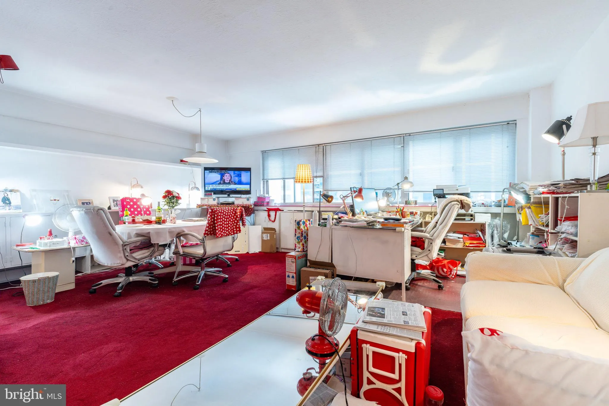 Philadelphia, Pennsylvania 19103, United States, 2 Bedrooms Bedrooms, ,1 BathroomBathrooms,Residential,Active,212816