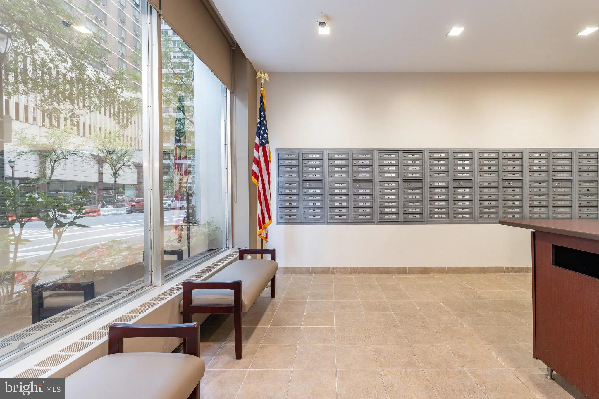 Philadelphia, Pennsylvania 19103, United States, 2 Bedrooms Bedrooms, ,1 BathroomBathrooms,Residential,Active,212816