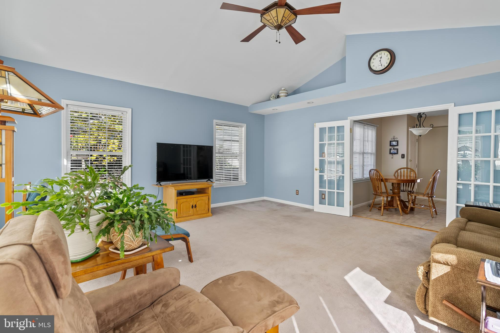 RIVERSIDE - Residential