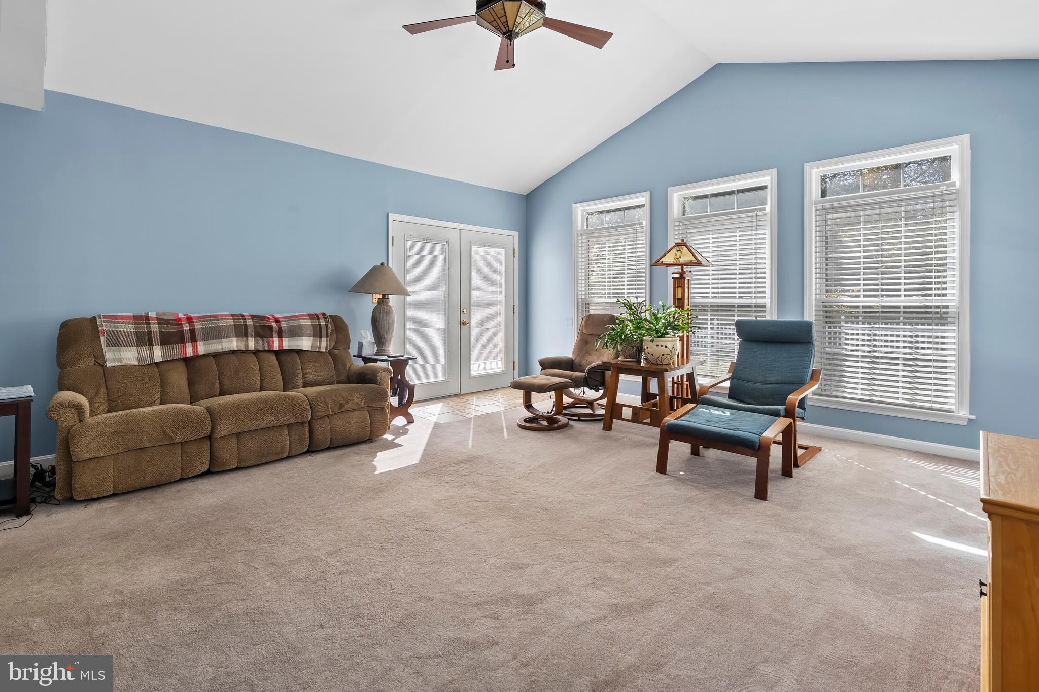 RIVERSIDE - Residential