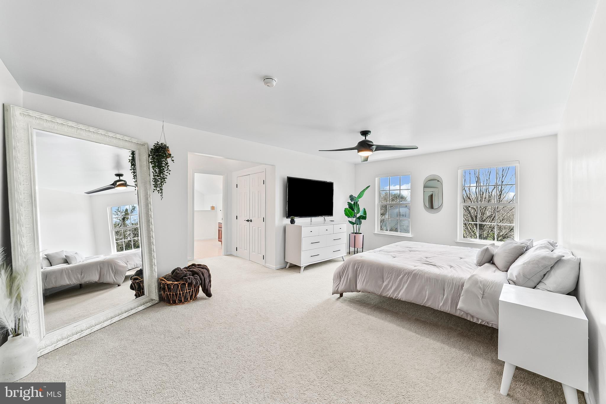 LANDENBERG HUNT - Residential