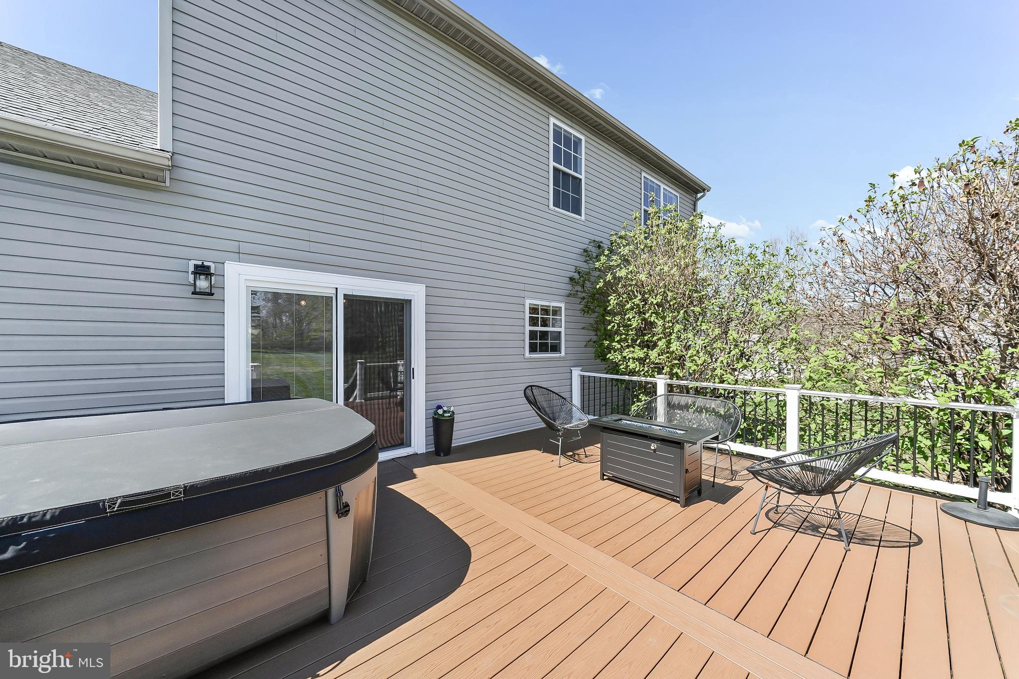 LANDENBERG HUNT - Residential