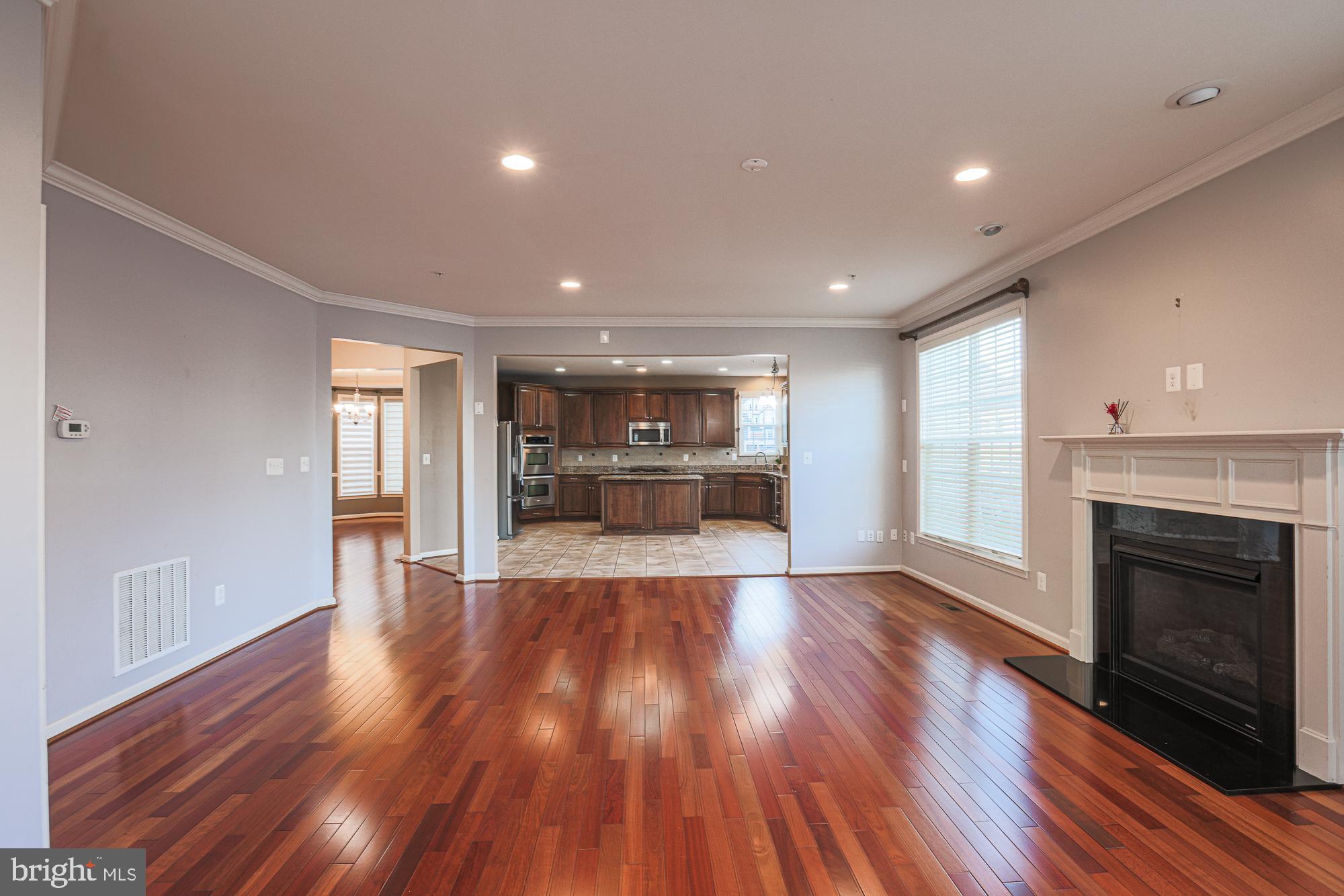 THE PARKE AT MOUNT WASHINGTON - Residential