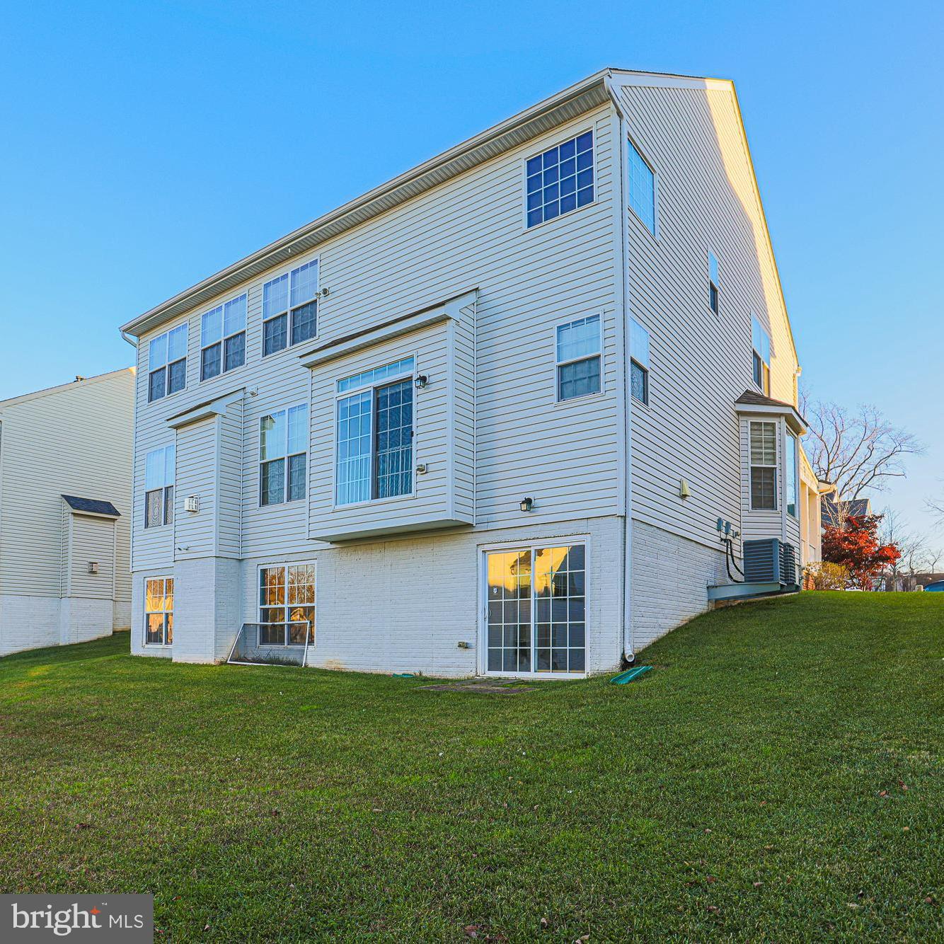 THE PARKE AT MOUNT WASHINGTON - Residential