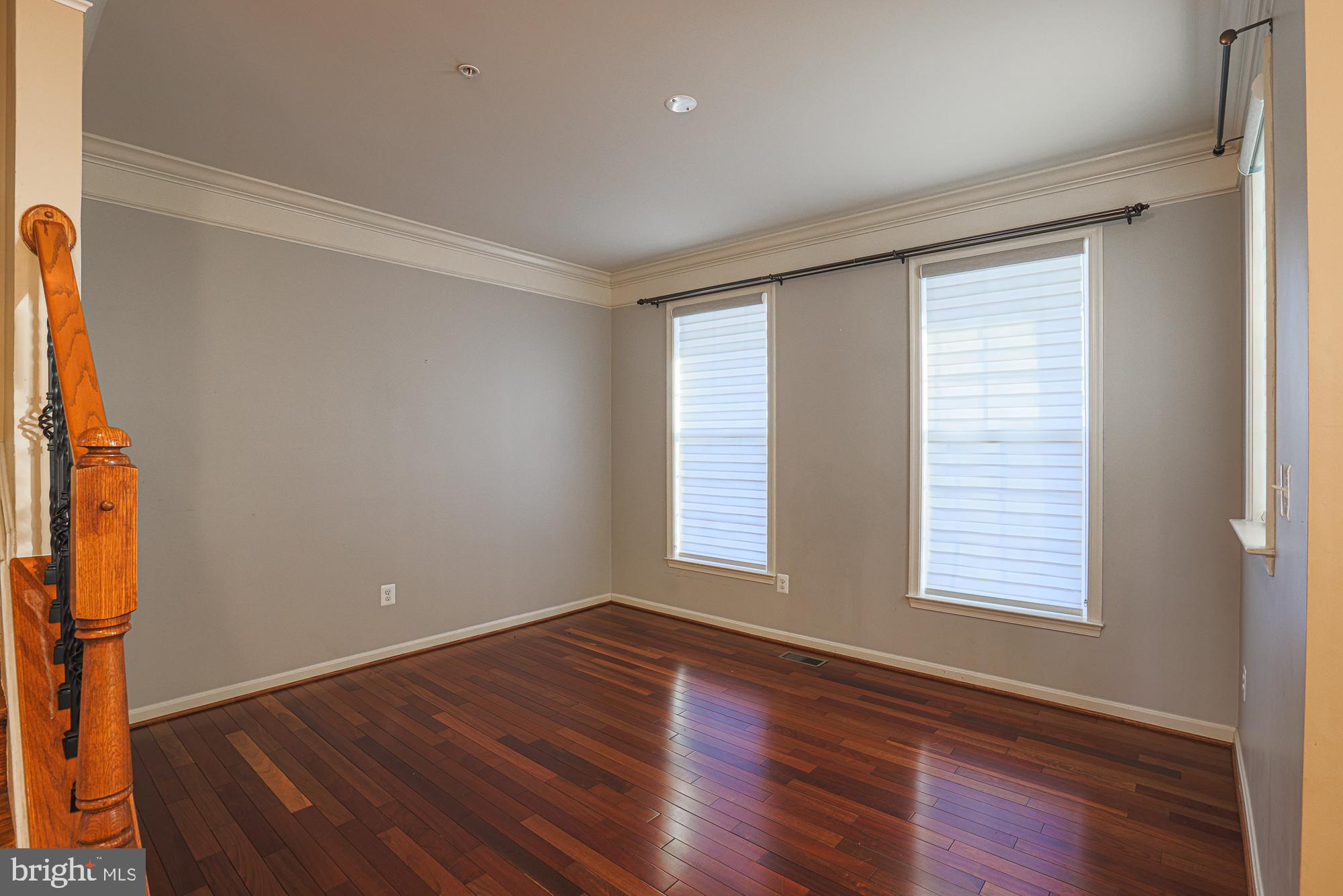 THE PARKE AT MOUNT WASHINGTON - Residential