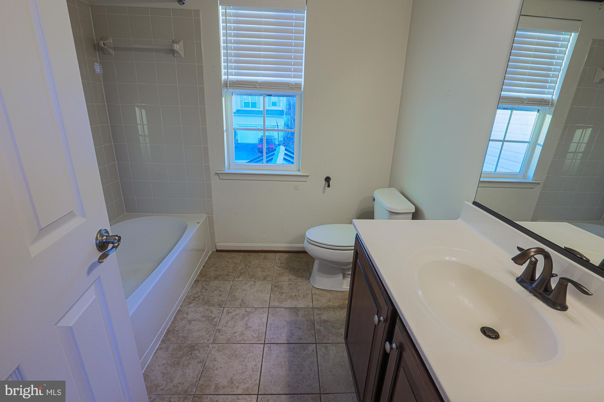 THE PARKE AT MOUNT WASHINGTON - Residential