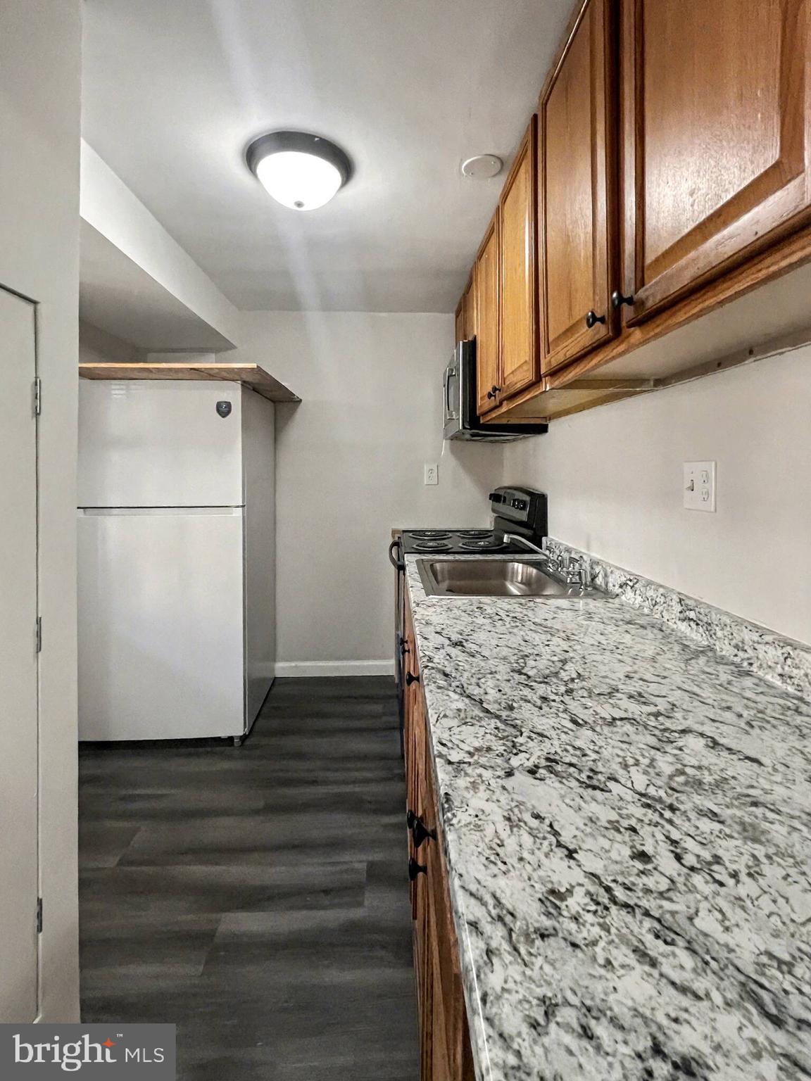 DEANWOOD PARK - Residential Lease