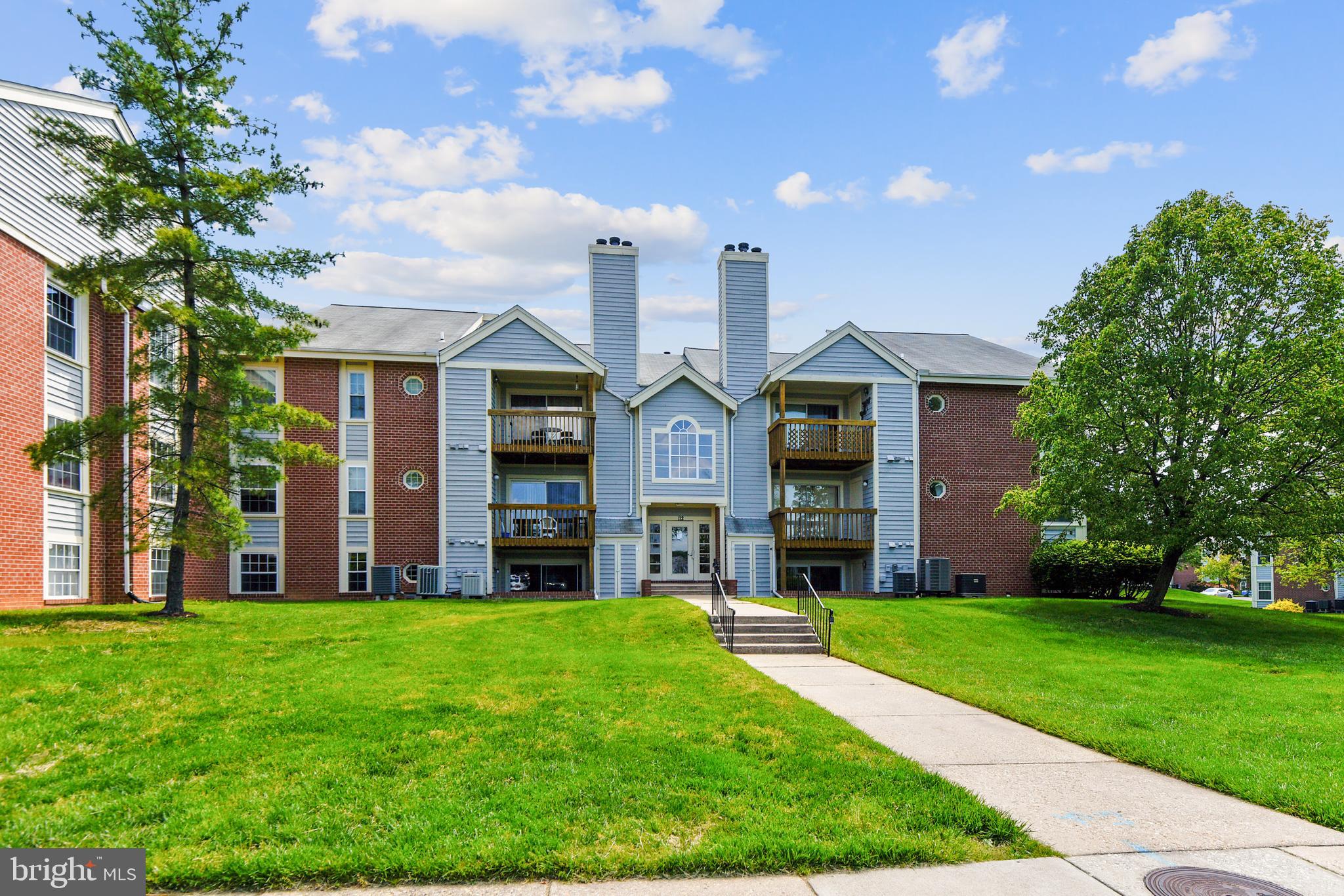 Updated 2 bedroom, 2 full bath condo in Cromwell Fountain that boasts a community pool and tot lot. Tons of owner improvements including carpeting, cherry kitchen cabinets, granite counter tops, stainless steel appliances, stainless back splash, front load washer and dryer, new vanities in both baths, commodes, tile flooring, LED bathroom mirror, lighting fixtures, custom shower system and more. Relax in from of the wood burning fireplace in the winter and on the deck in the summer. This one is a ten!