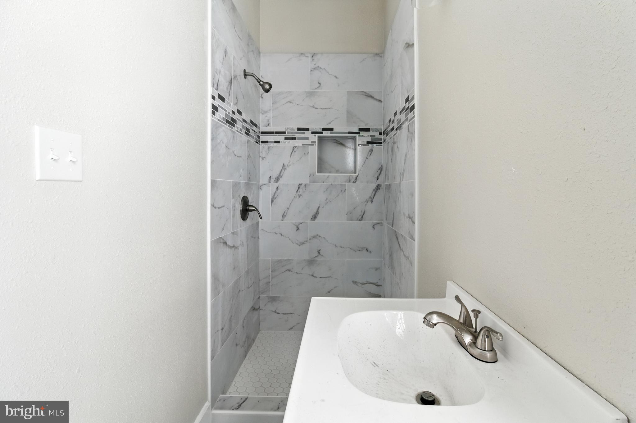 HANLON - Residential