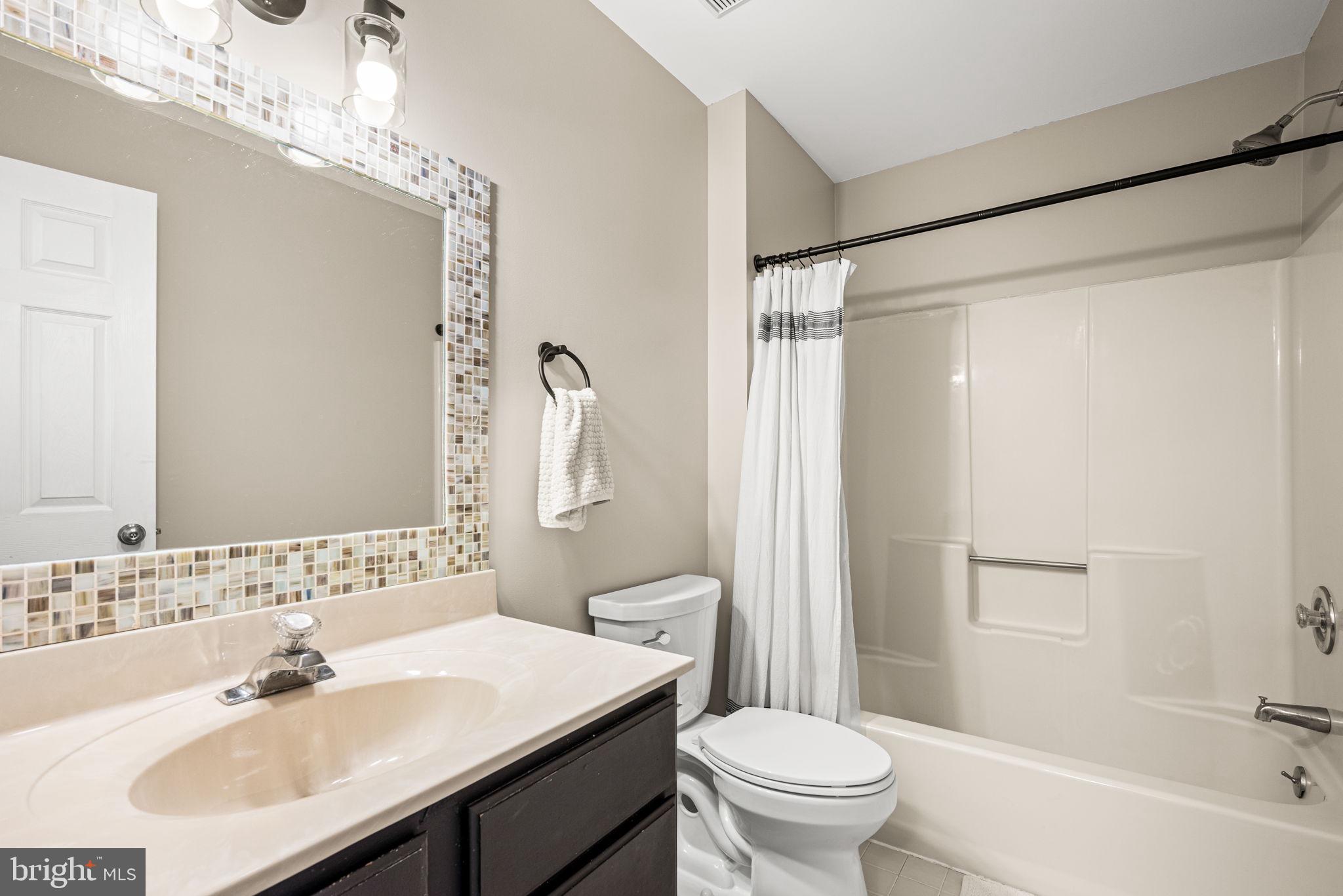 OAK RIDGE - Residential