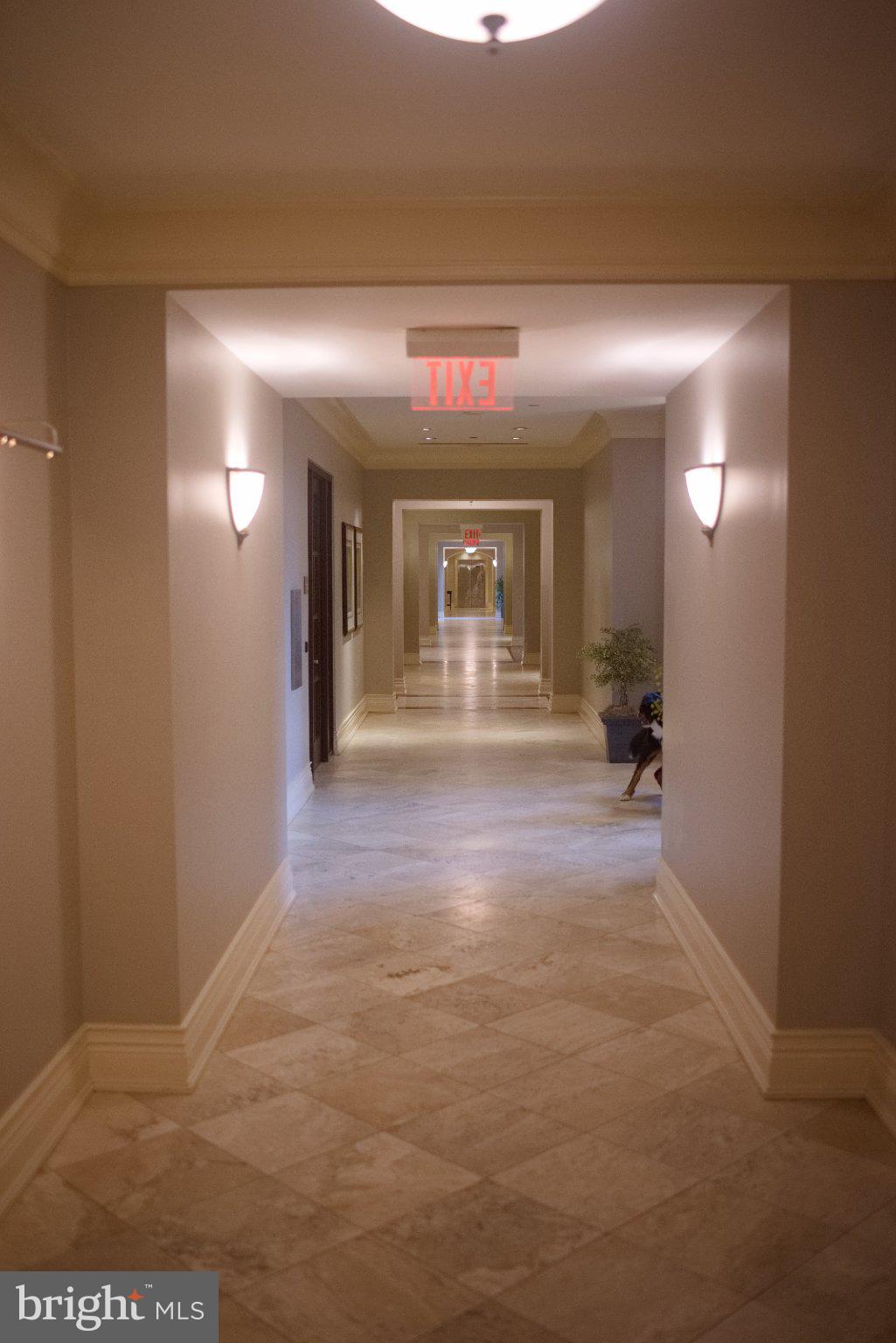 GALLERY AT WHITE FLINT - Residential