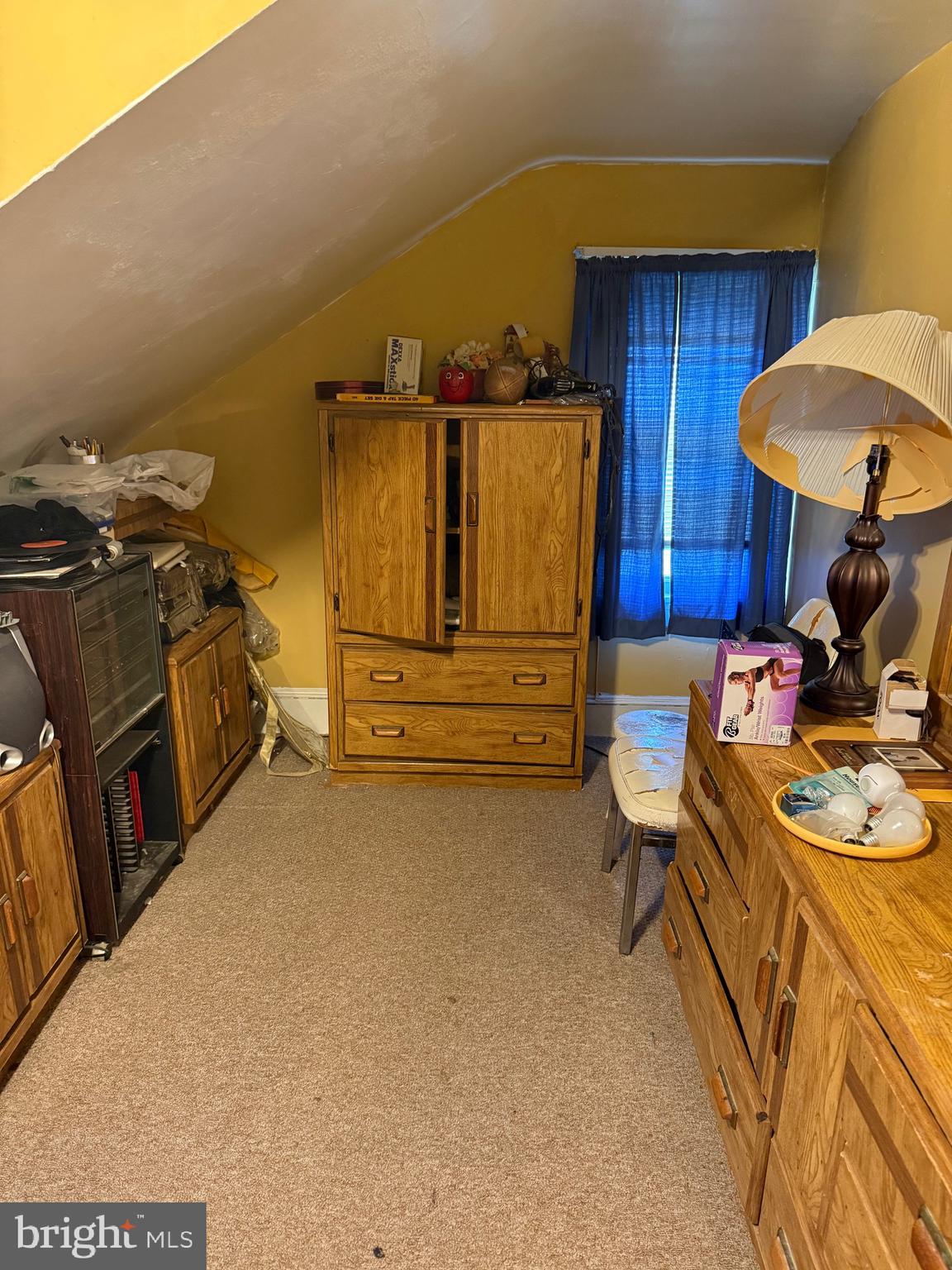 WEST ARLINGTON - Residential