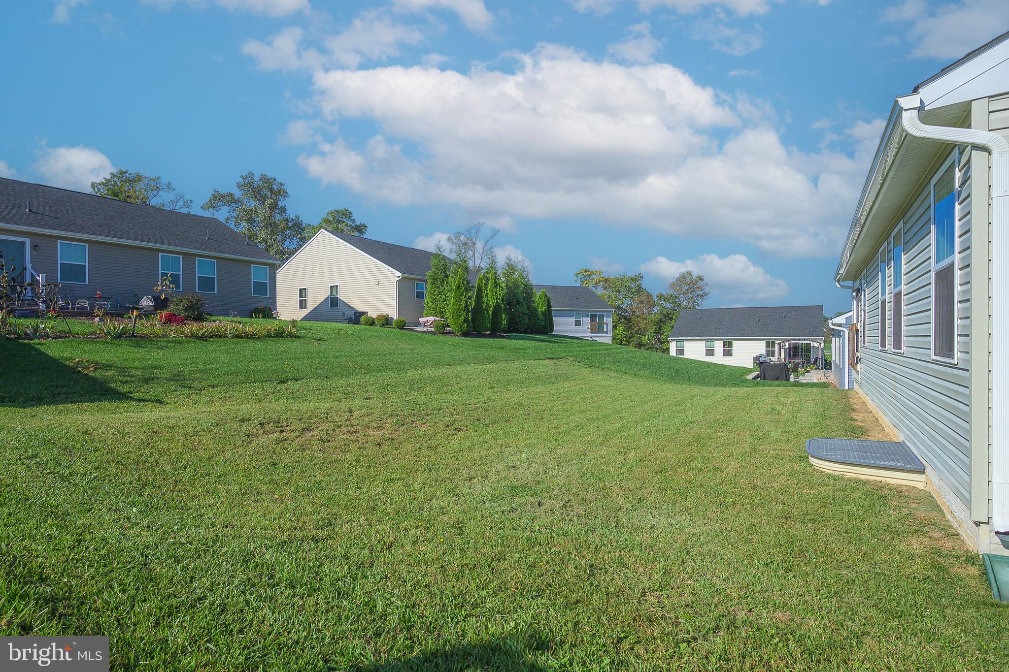 THE LAKES AT MARTINSBURG - Residential