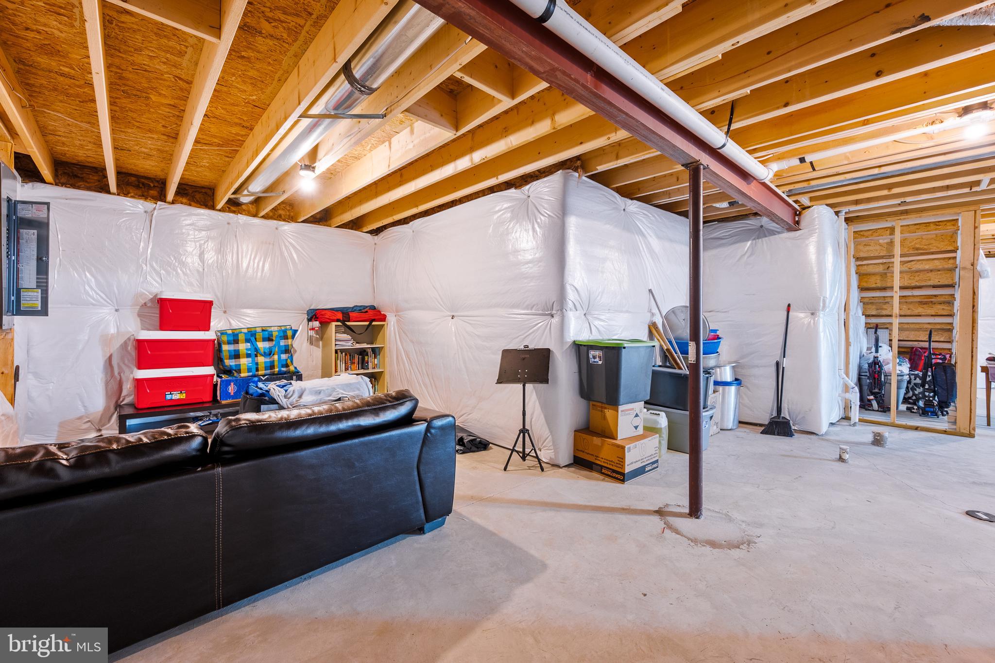 THE LAKES AT MARTINSBURG - Residential