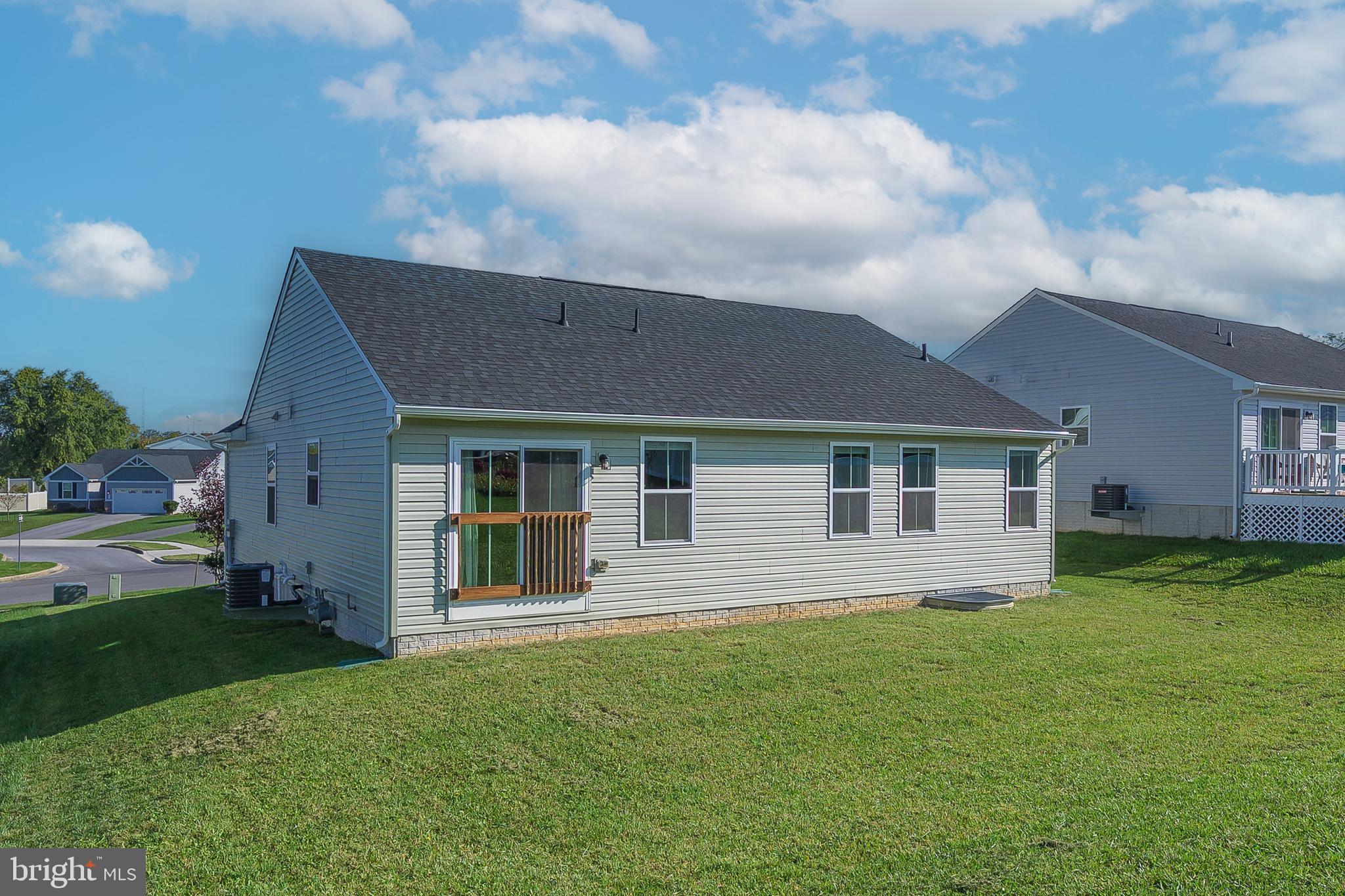 THE LAKES AT MARTINSBURG - Residential